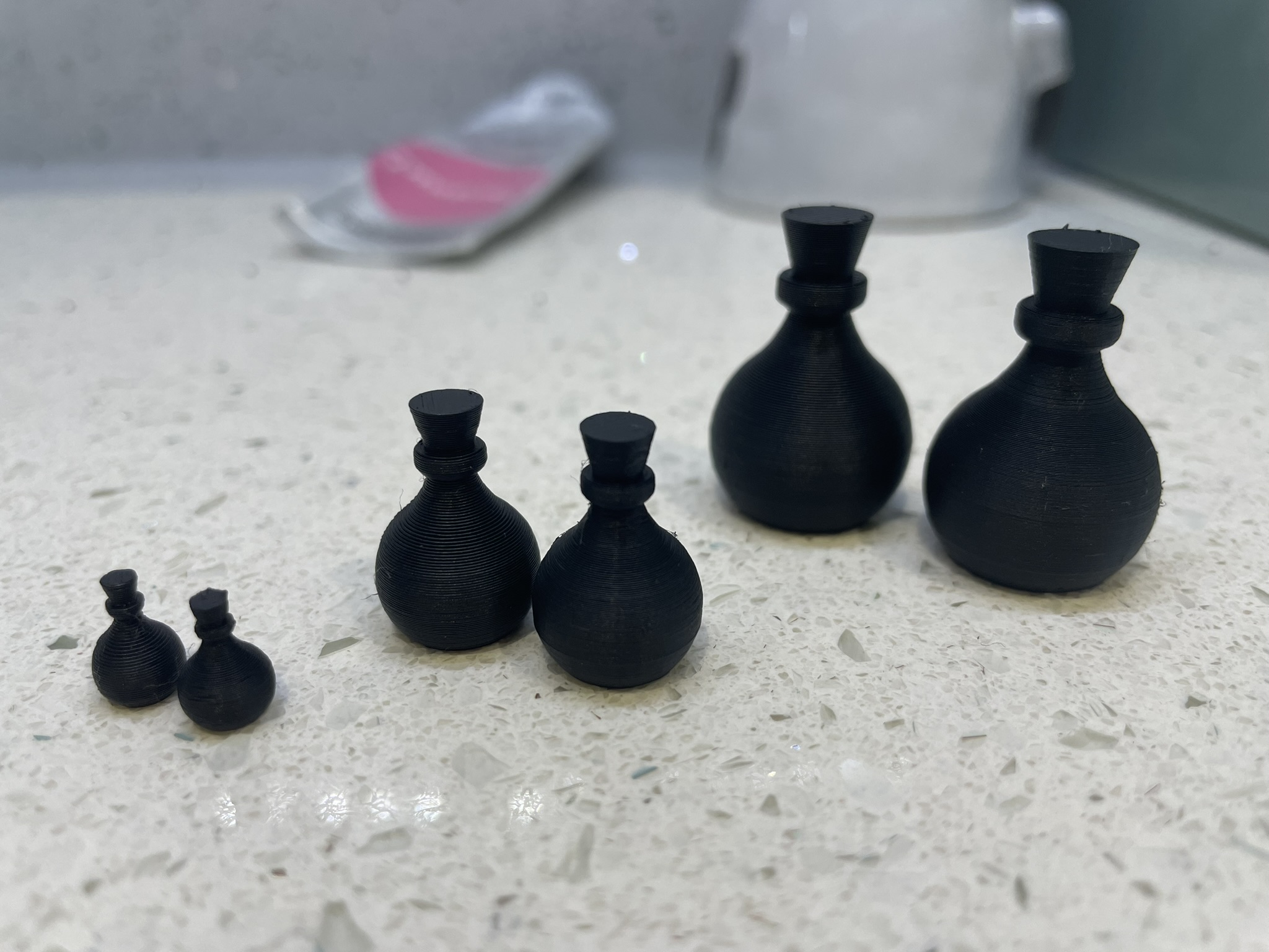 Miniatura 2 do modelo 3D Game Token - Potion Bottle