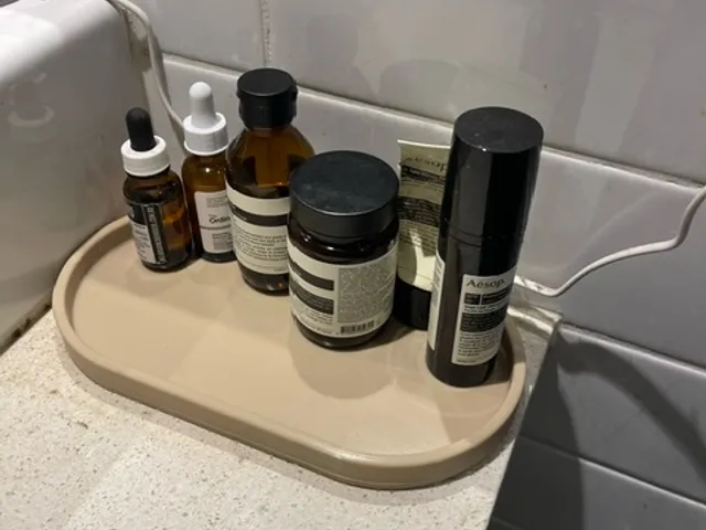 Bathroom Counter Tray