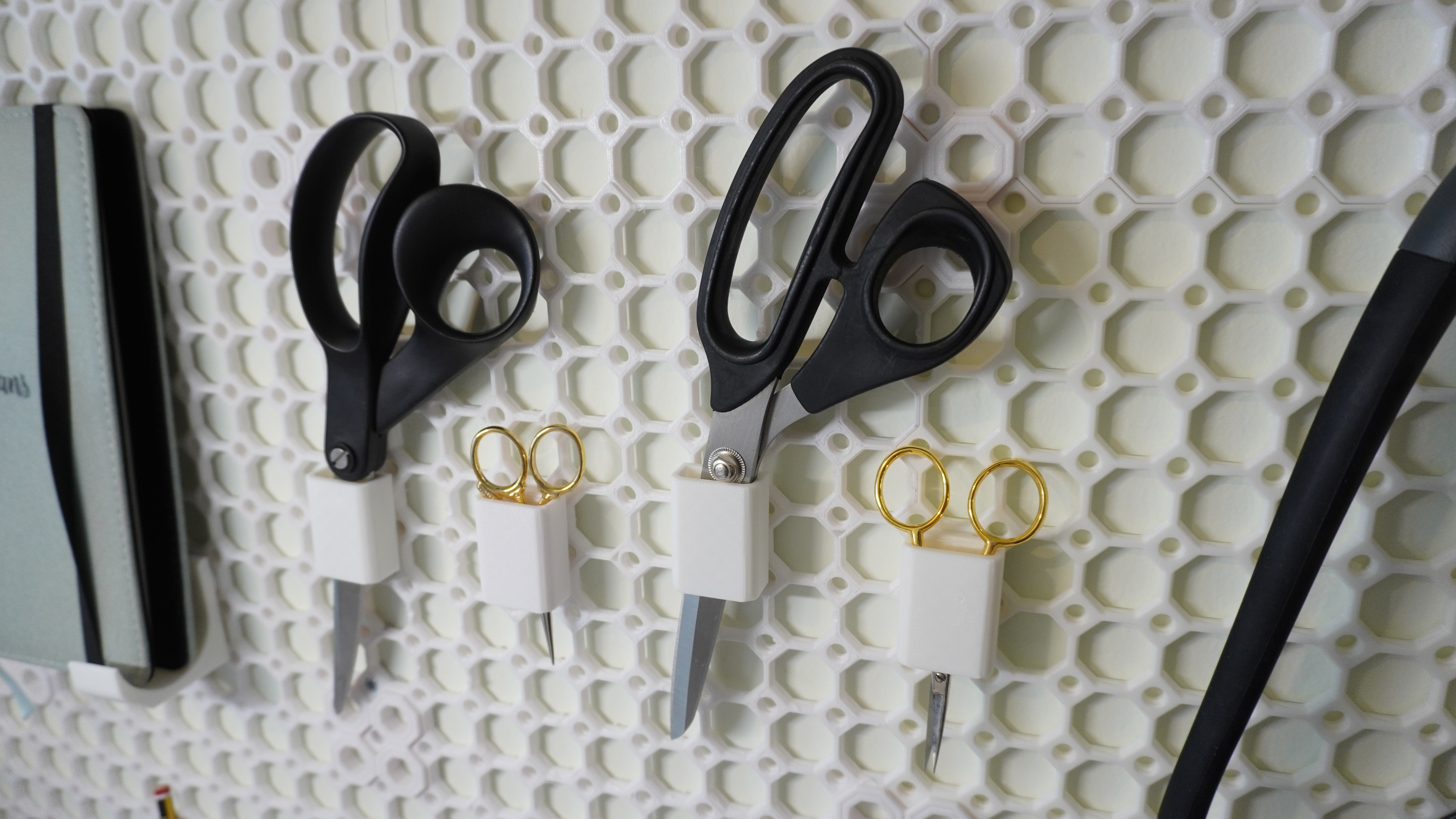 Scissors Holder for Multiboard