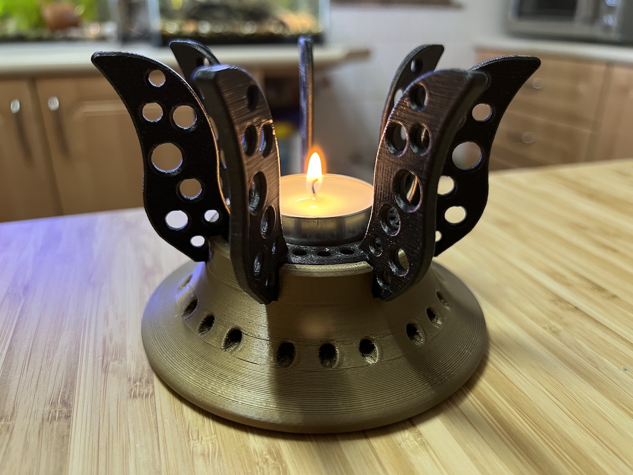 Lotus Tea Light Lantern