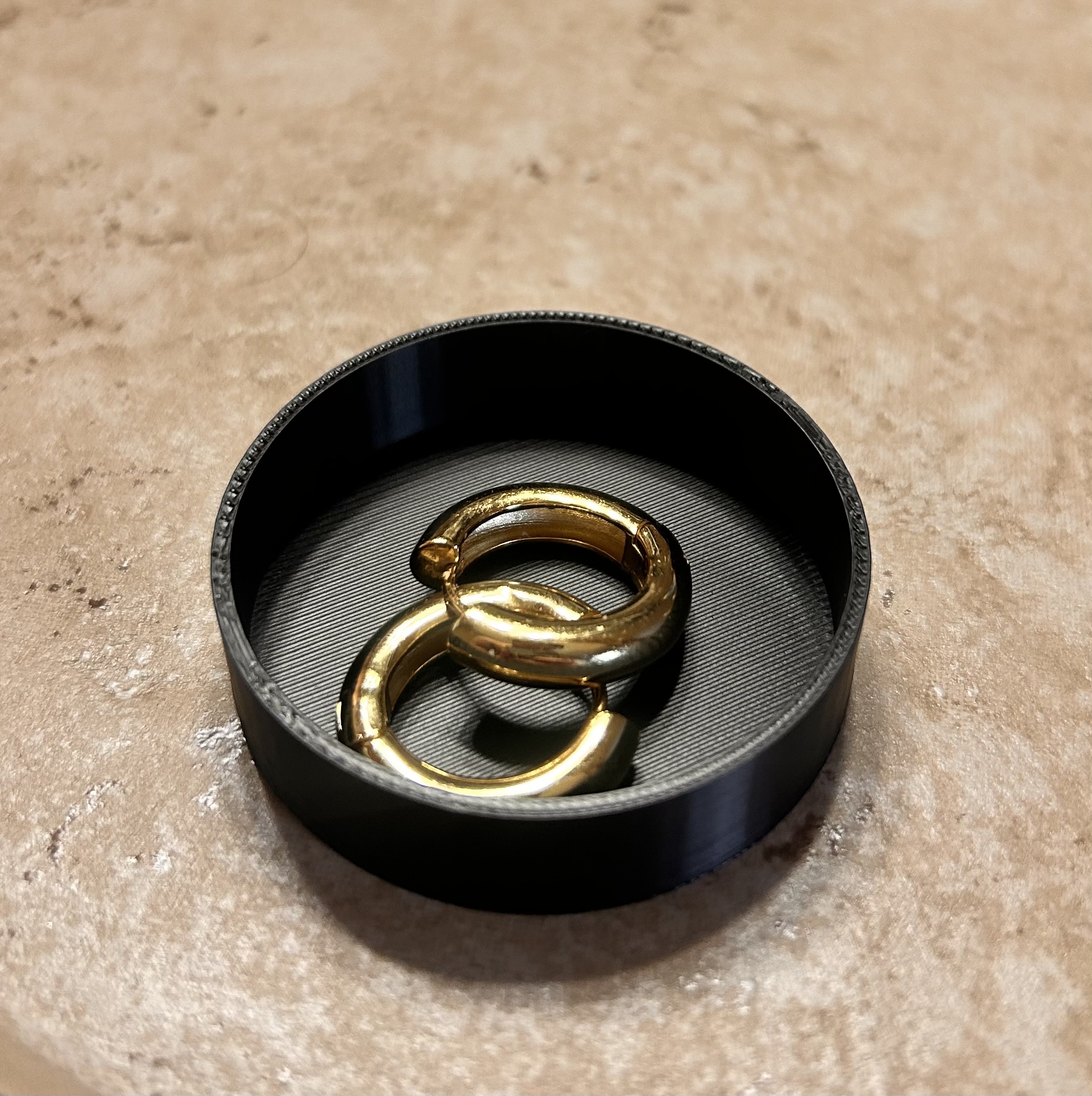 Ring holder