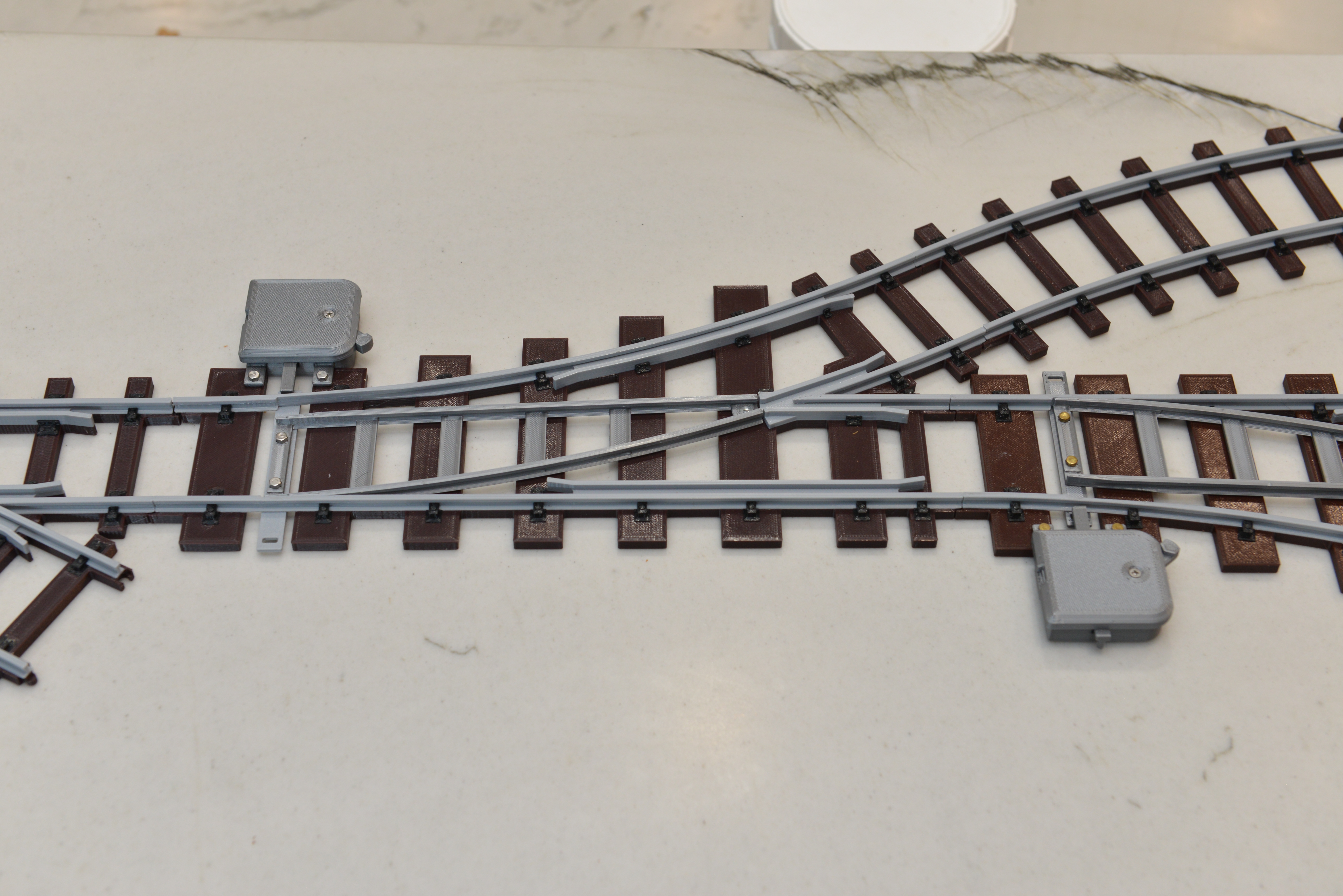 Gauge 1  Model Railroad Radius 600mm Switches
