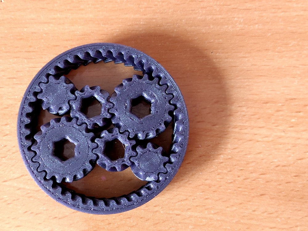 Miniatura 2 do modelo 3D binary sun gear fidget
