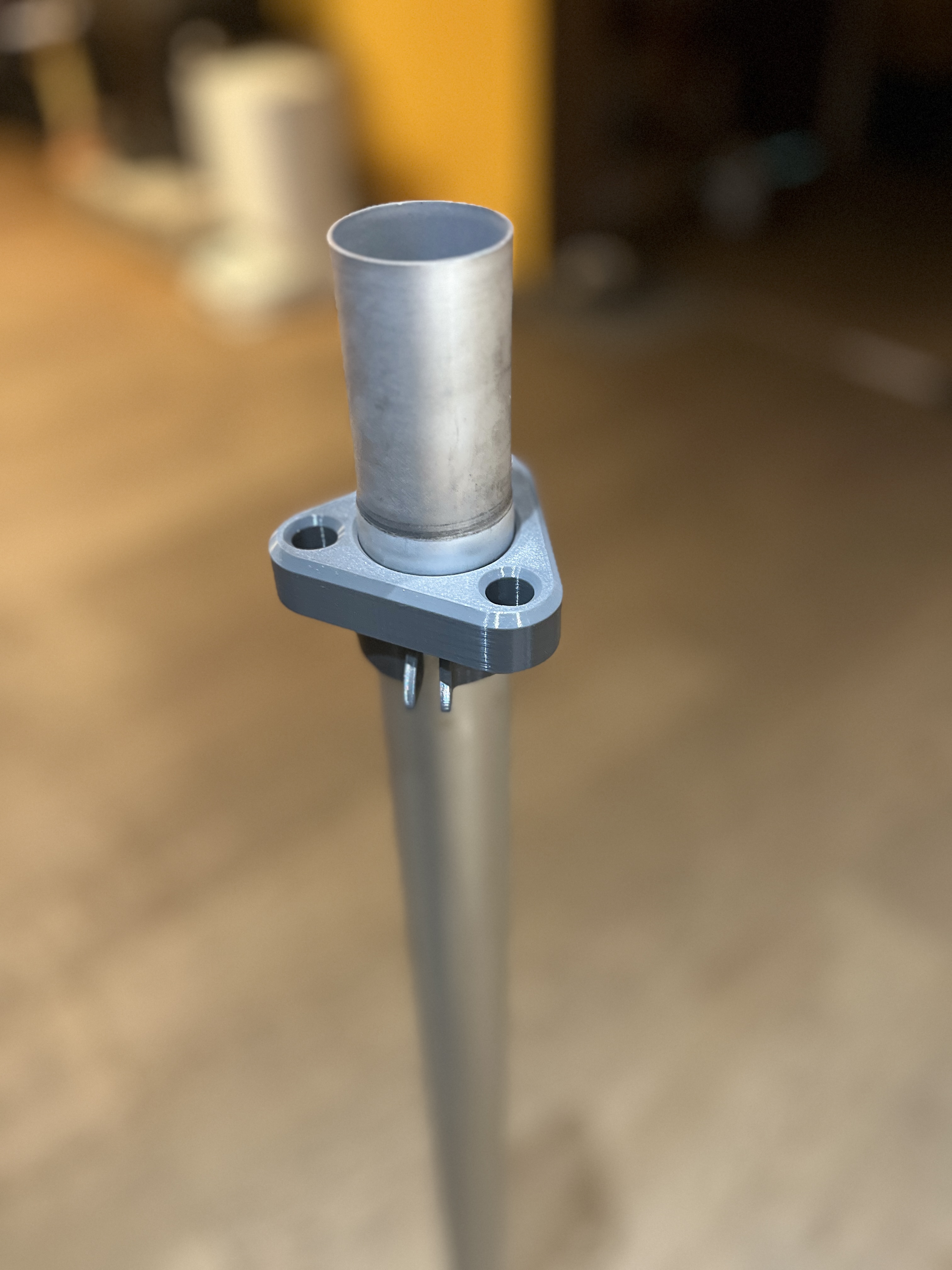 Guy wire attachment - lightweight, field antenna mast. — miniatura 3