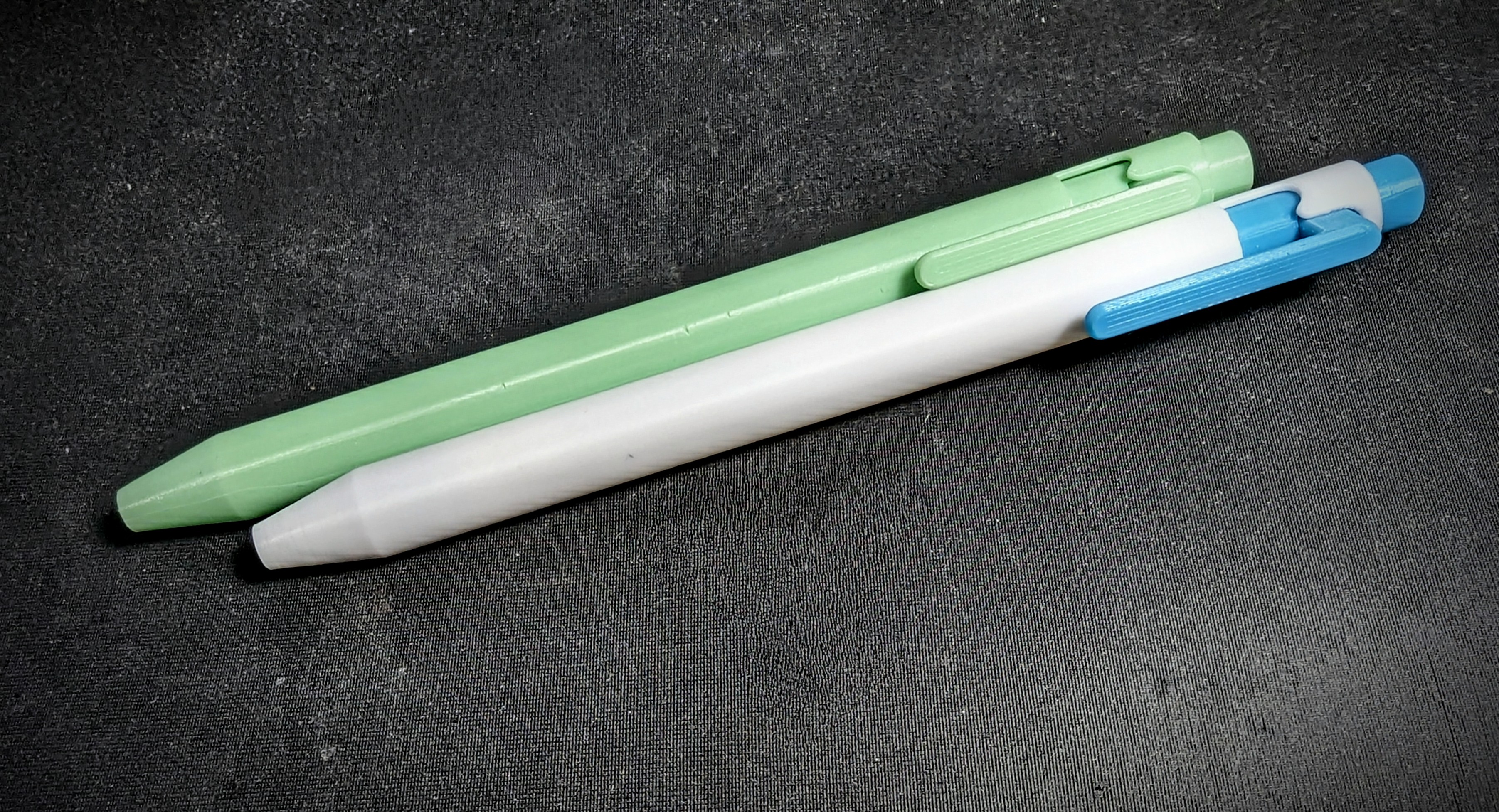 Bolt Action Pen for Uni PowerTank Refills