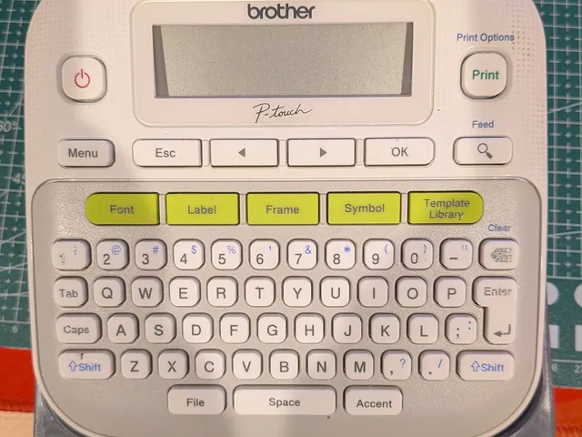 Brother Ptouch PTD-210 Gridfinity Bin