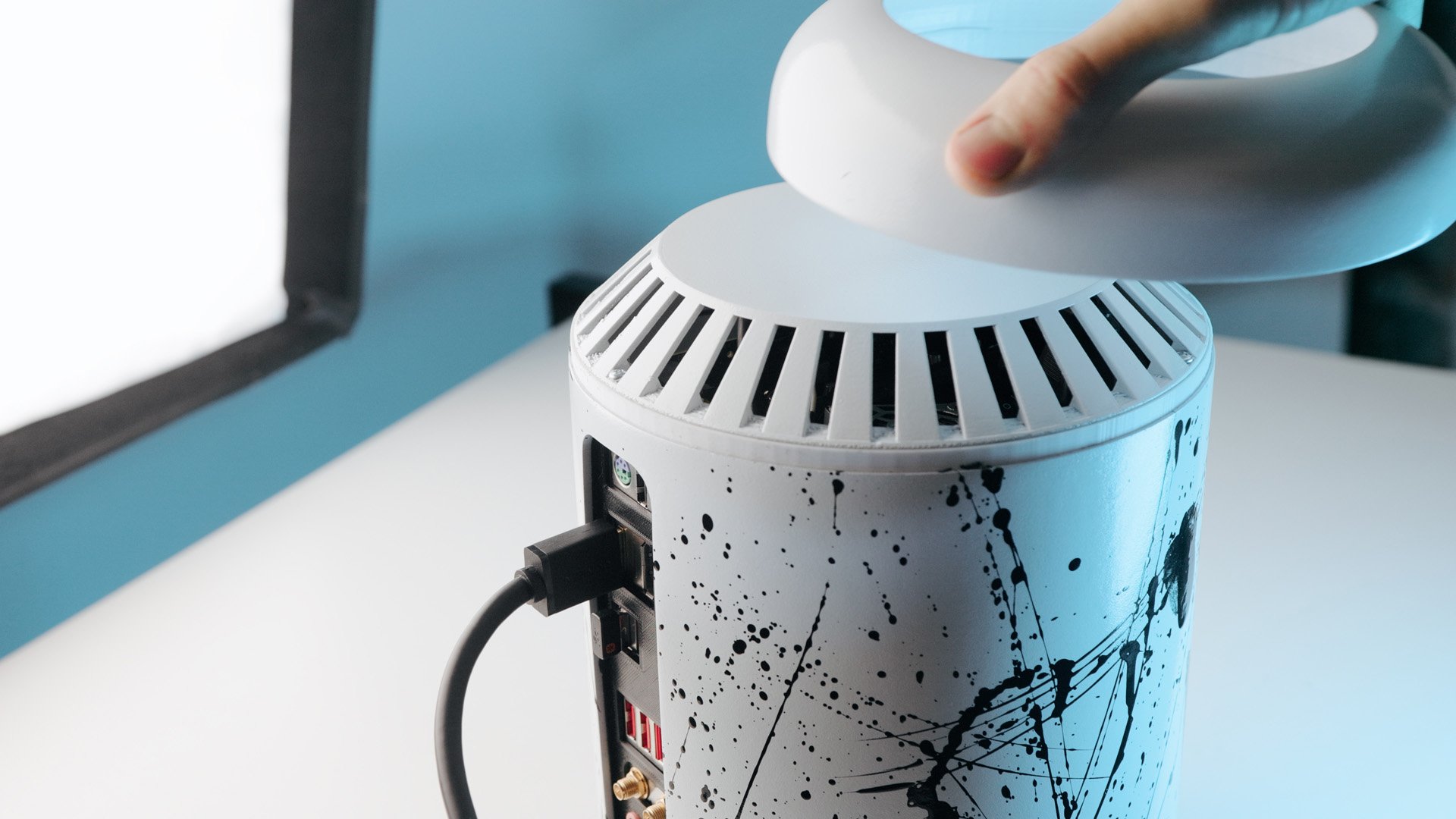 Miniatura 18 do modelo 3D Mini ITX Case
