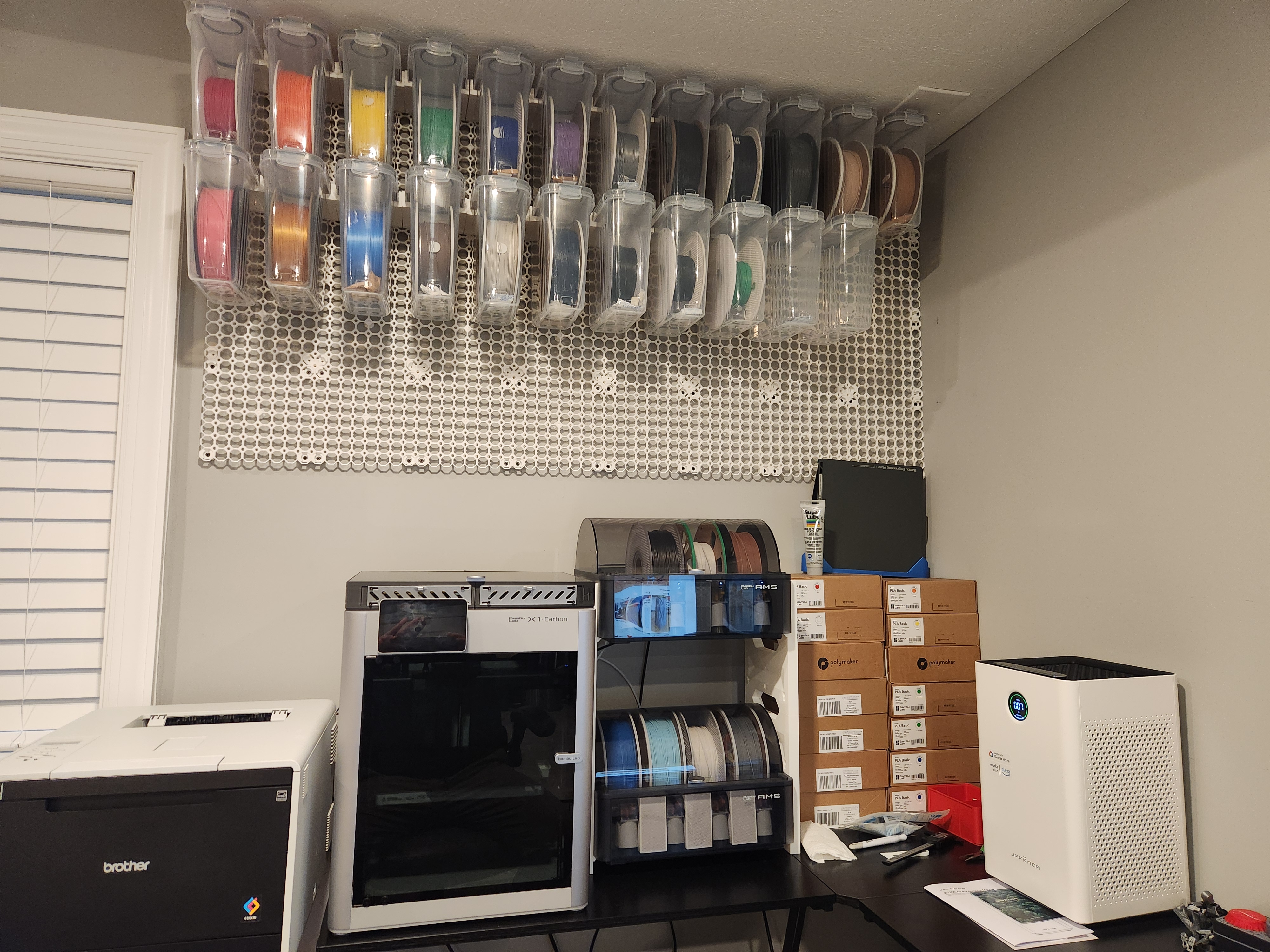 Filament Container Mount for Multiboard