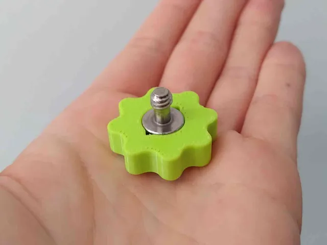Camera Thumbscrew Adapter