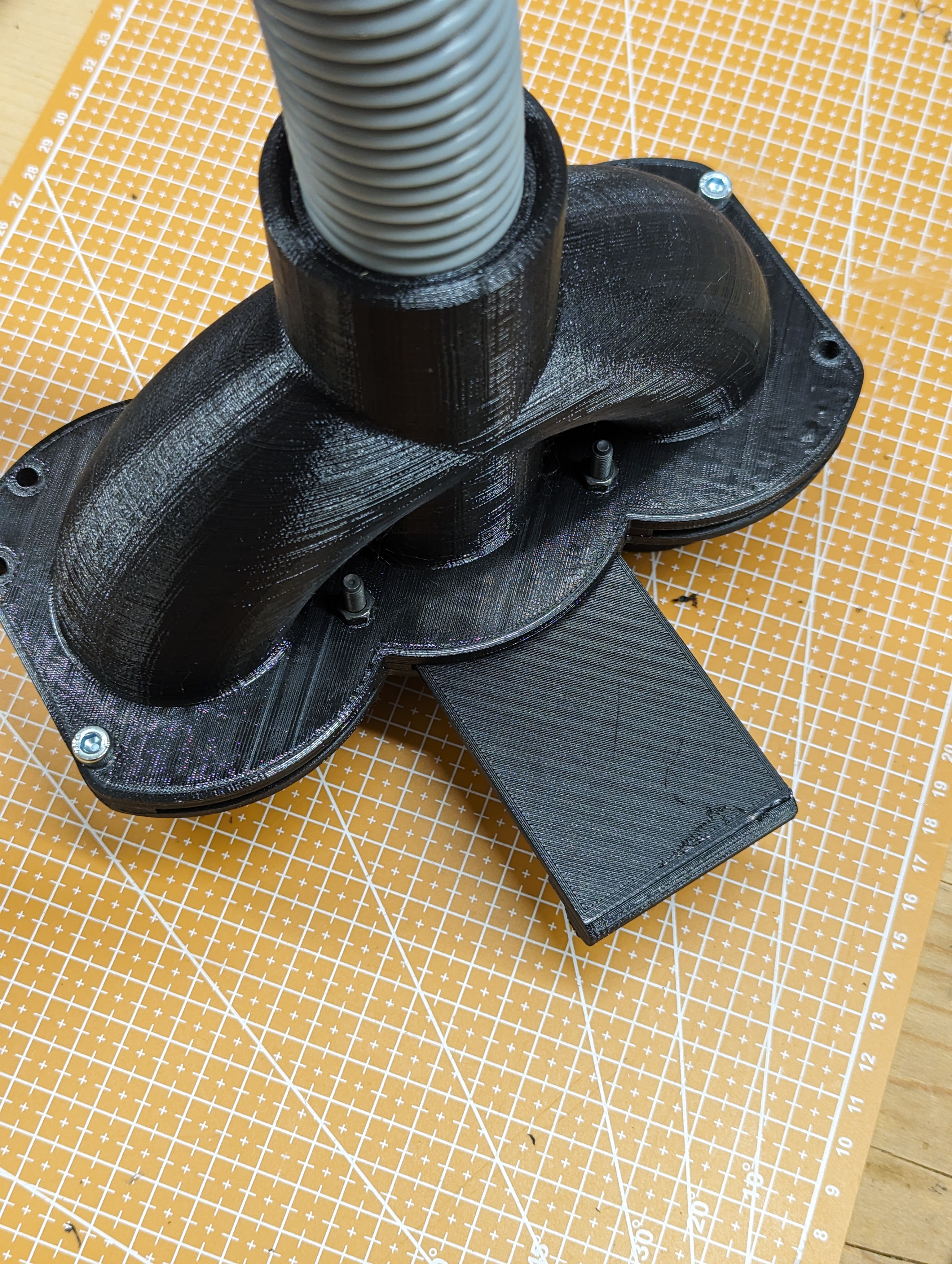 3way distribution with blast gate