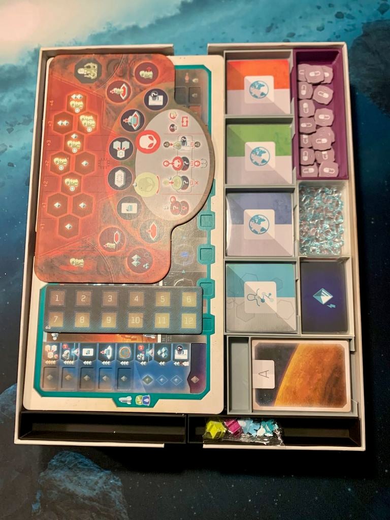 On Mars + Upgrade Pack + Alien Invasion Expansion Insert/Organizer