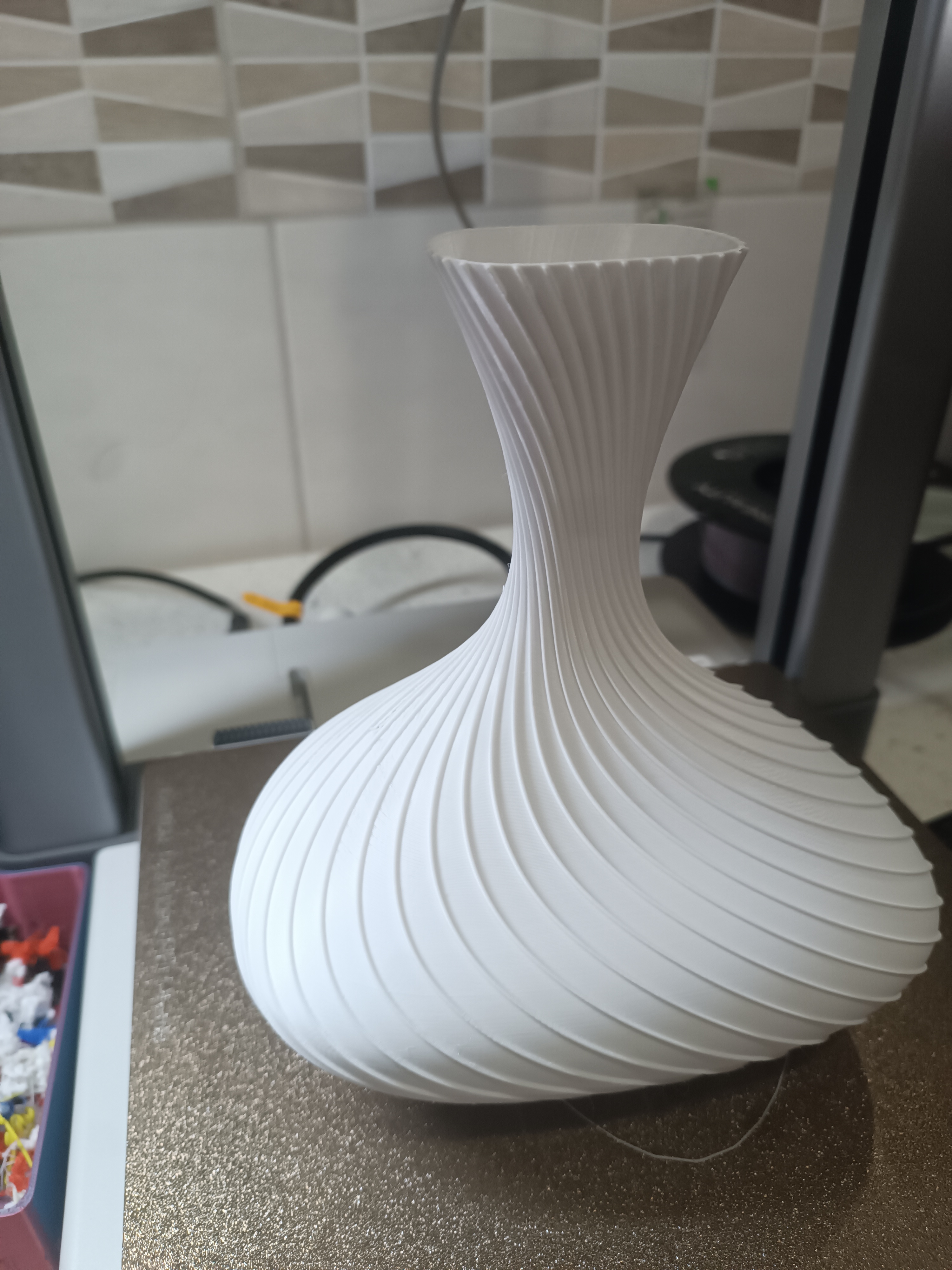 vase elegant