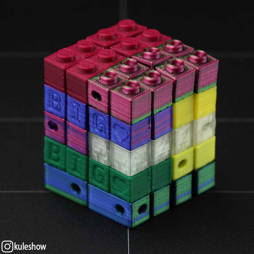 Miniatura 2 do modelo 3D Flexy Brick keychain