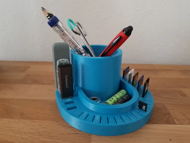 Desktop storage - Thing (USB,SD,etc.) V1.0