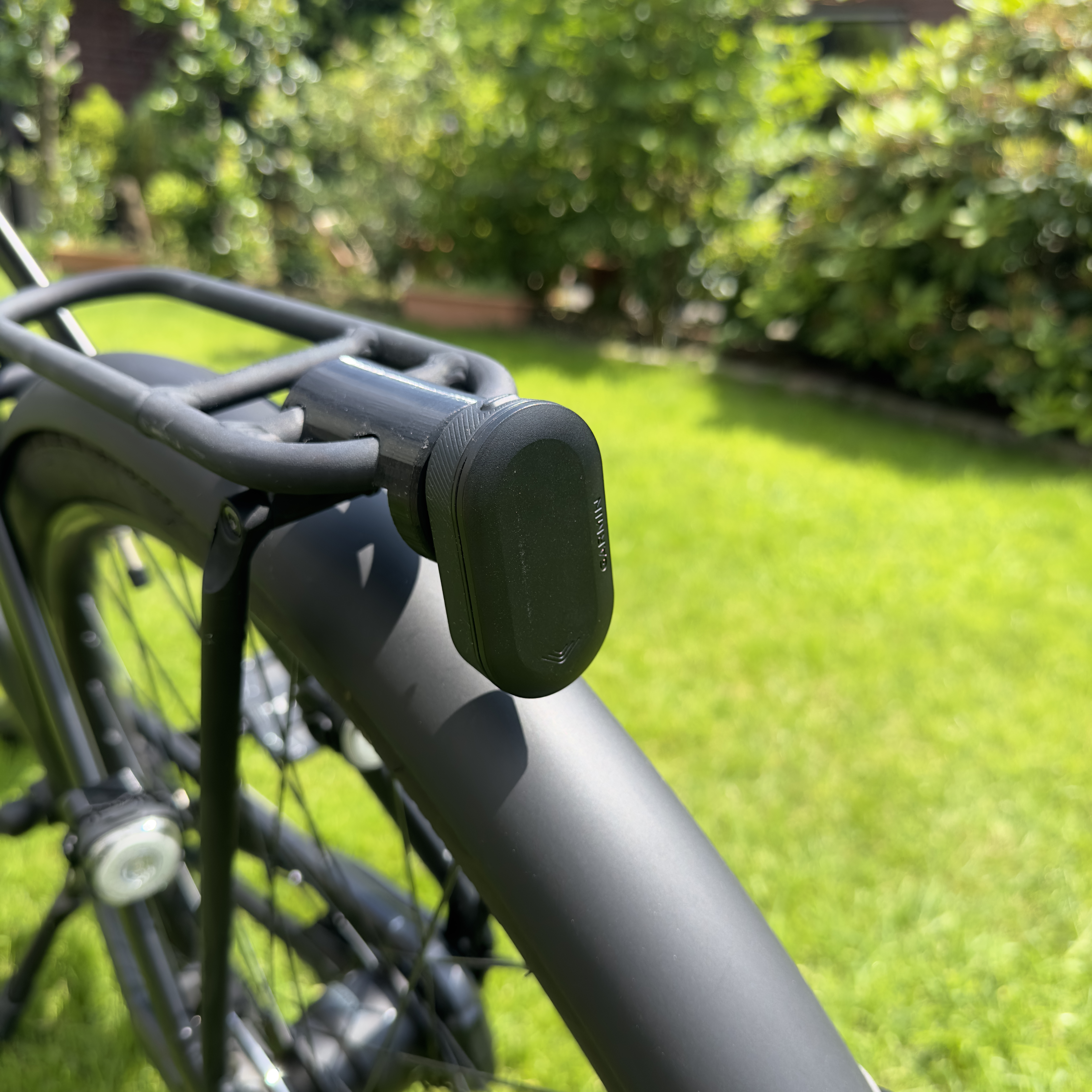 Vanmoof rear rack mount for Garmin Varia Radar
