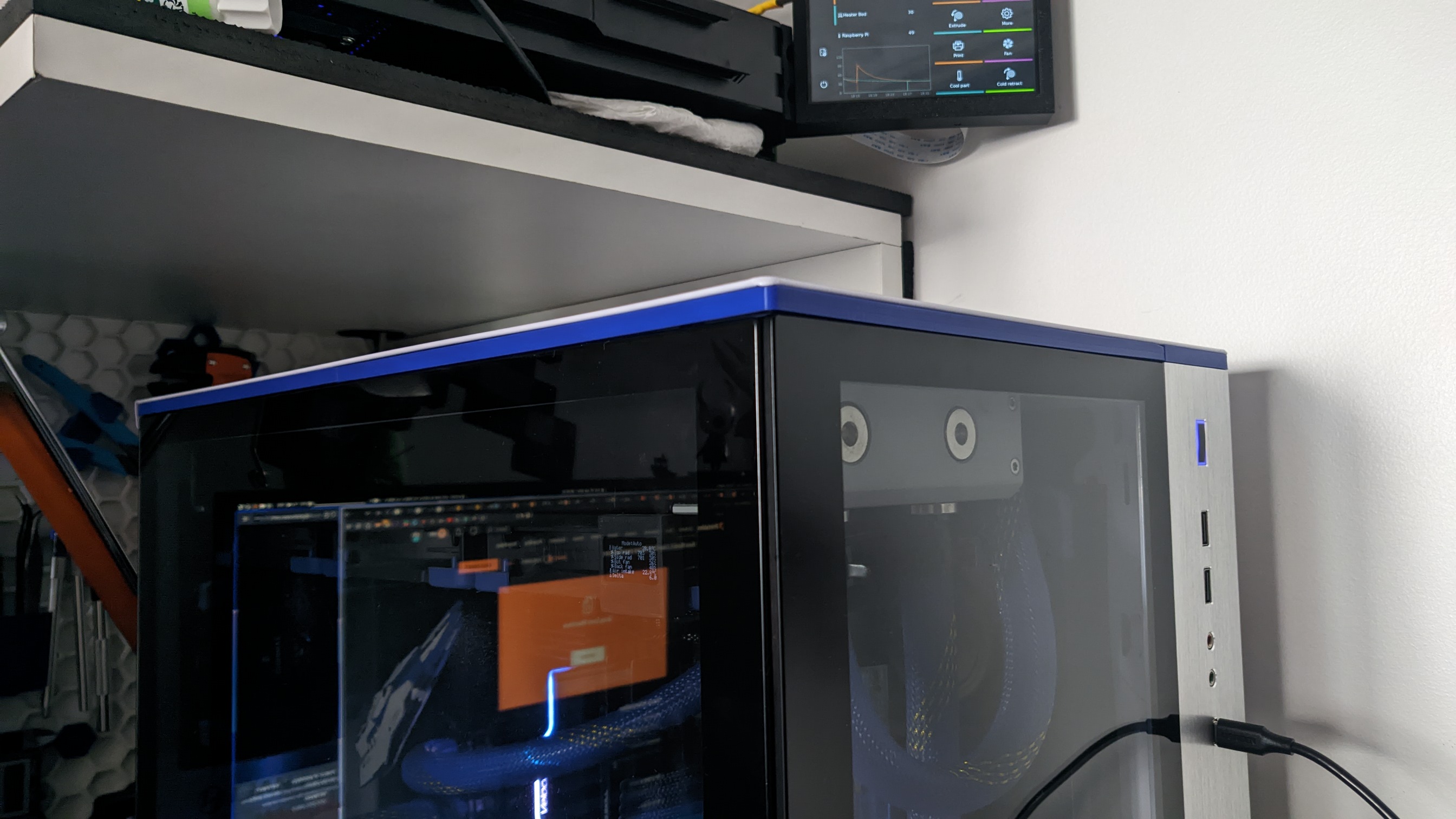 Lian-li O11 Dynamic top panel spacer