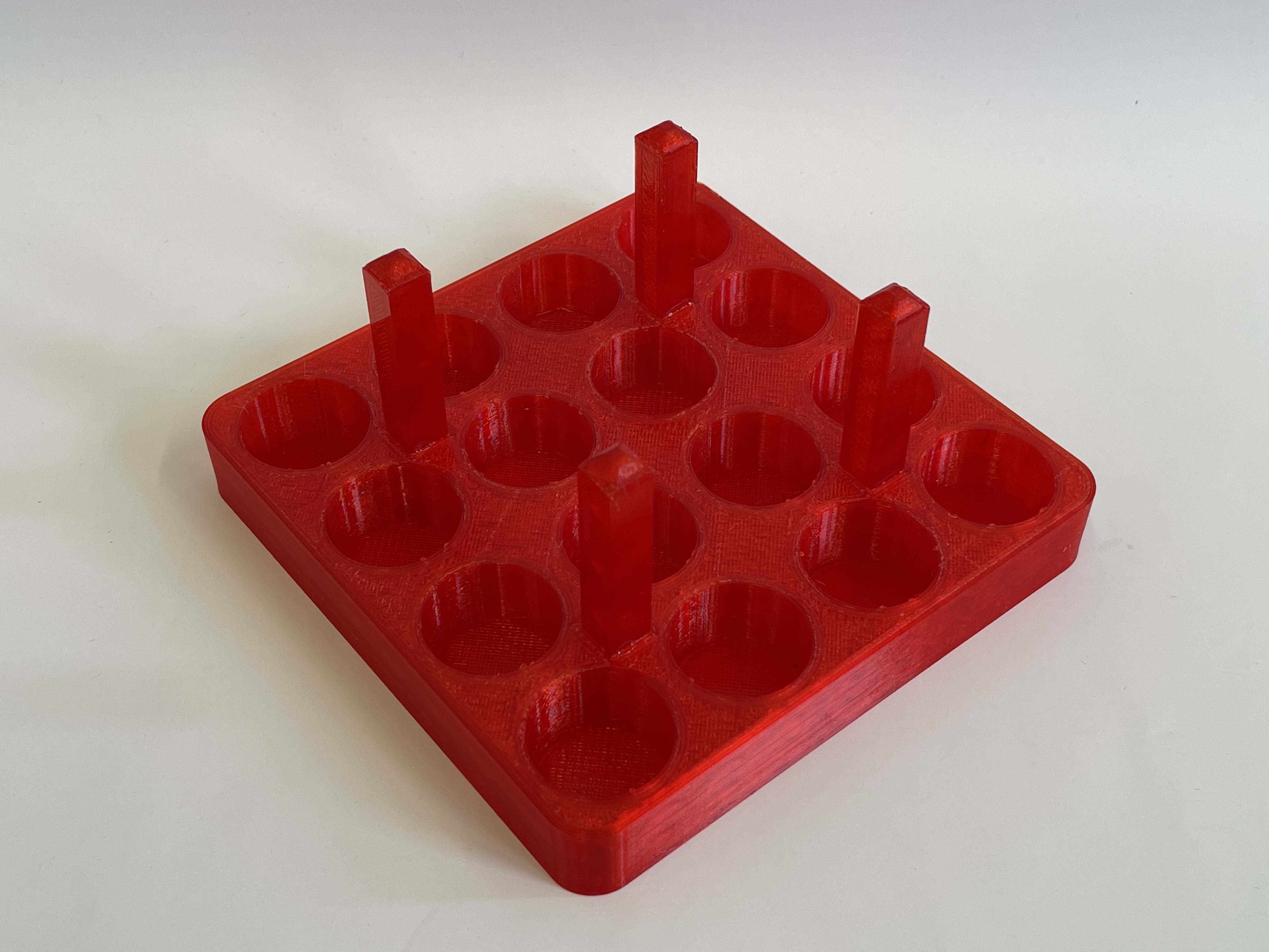 Stackable vial racks (parametric) for space management by DavidVC ...