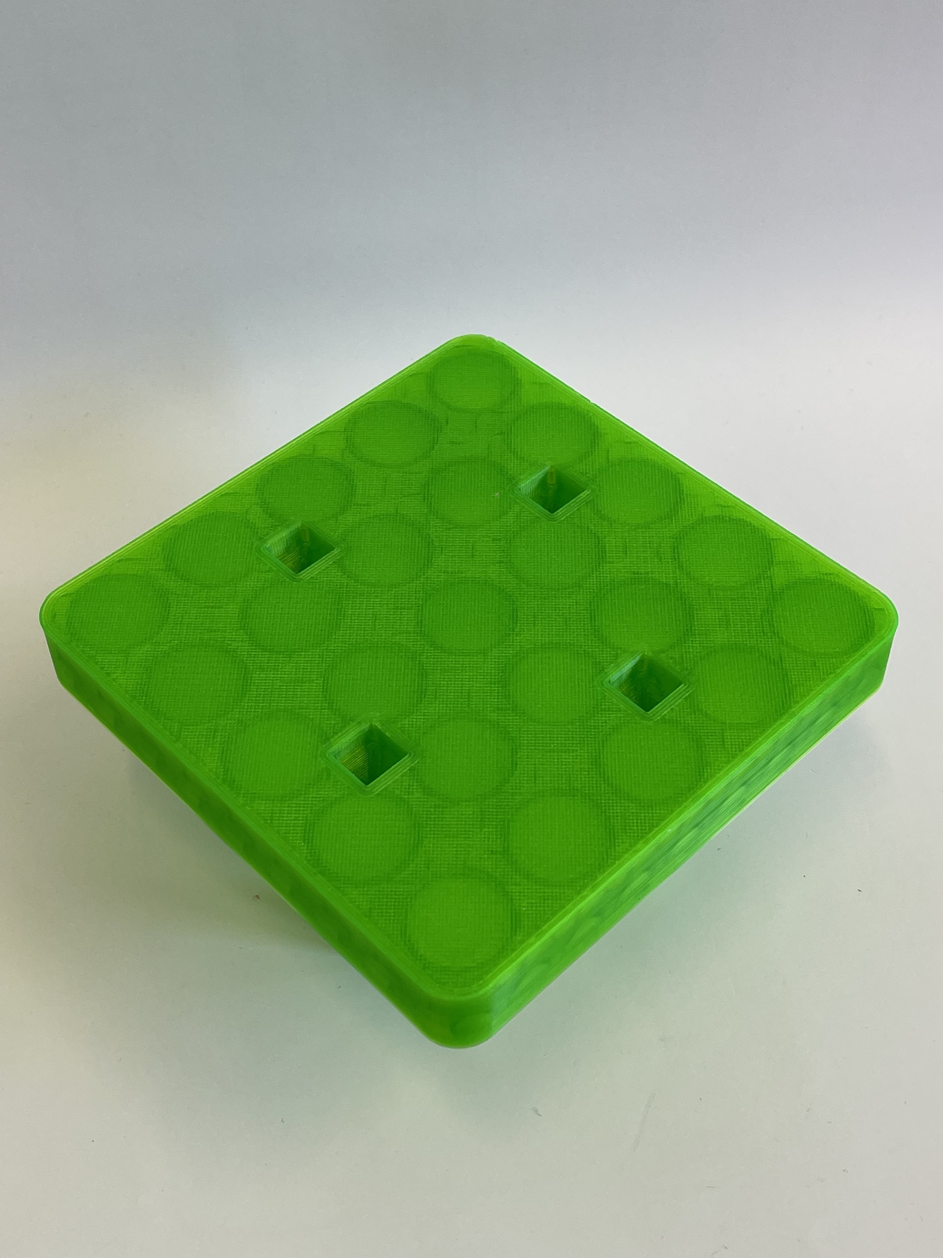 Miniatura 8 do modelo 3D Stackable vial racks (parametric) for space management