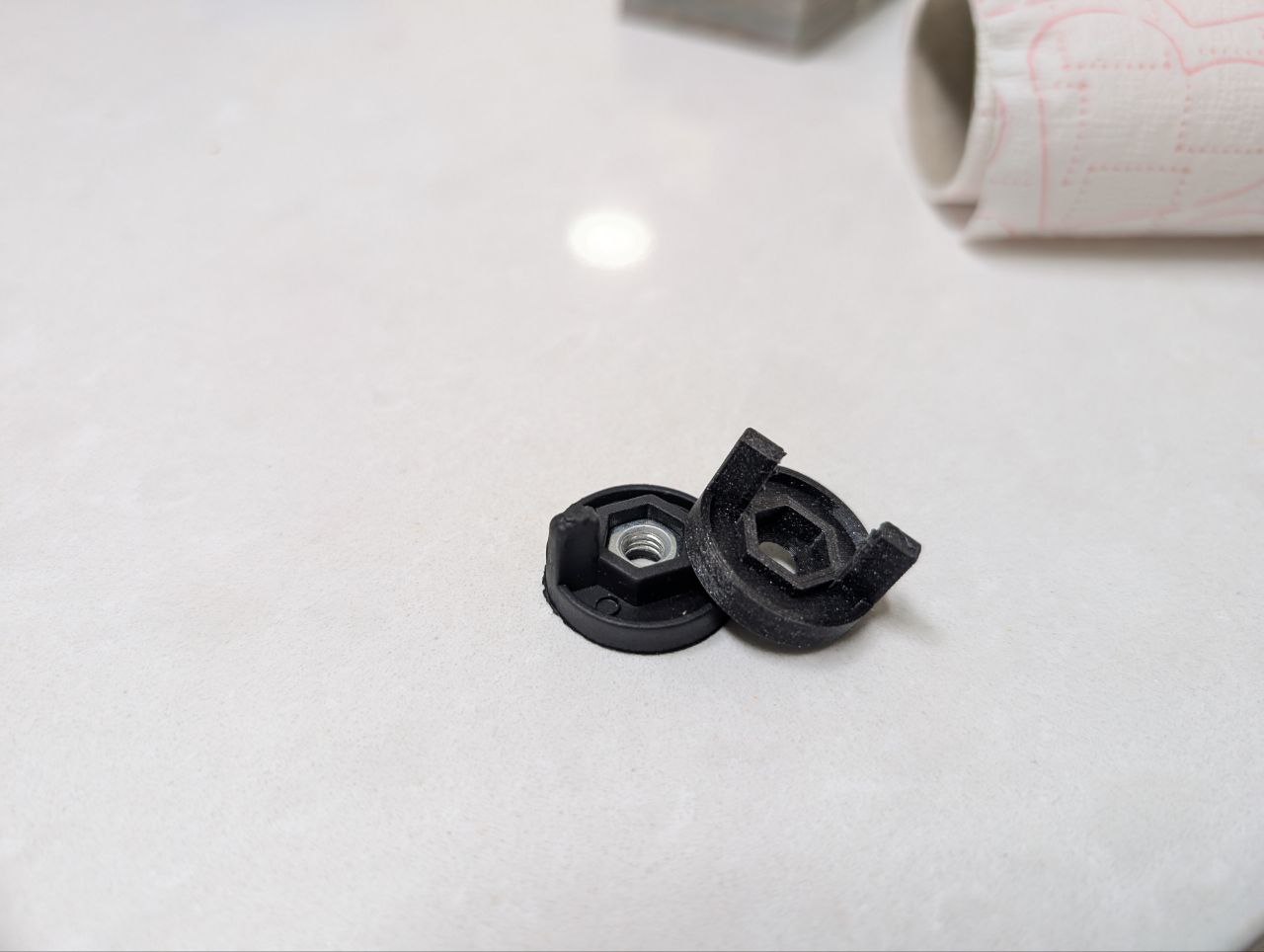 Tire cap nut for rechargeable mini saw Procraft PKA-18Li
