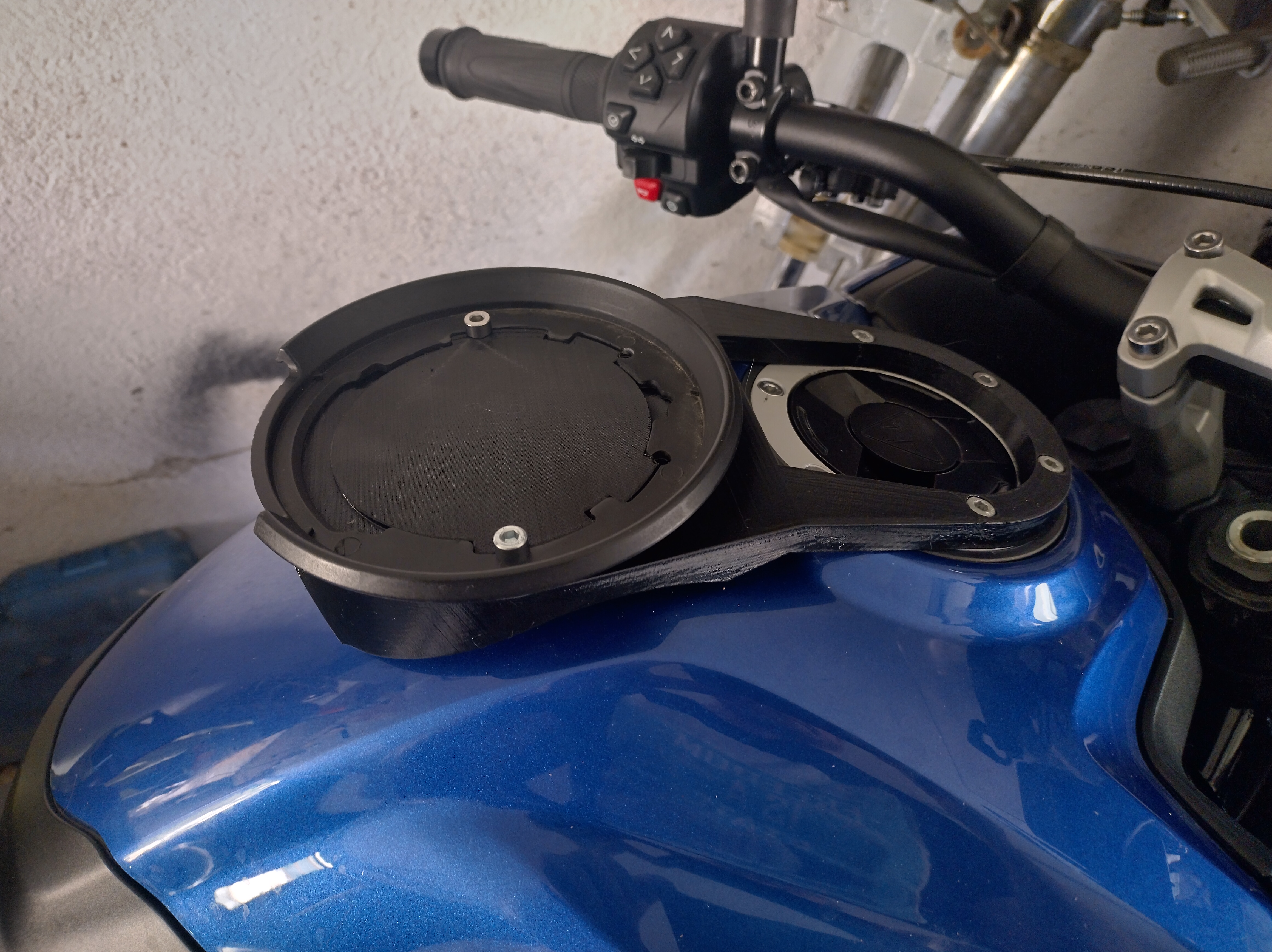 Givi Tanklock adapter für Triumph Tiger Sport 660