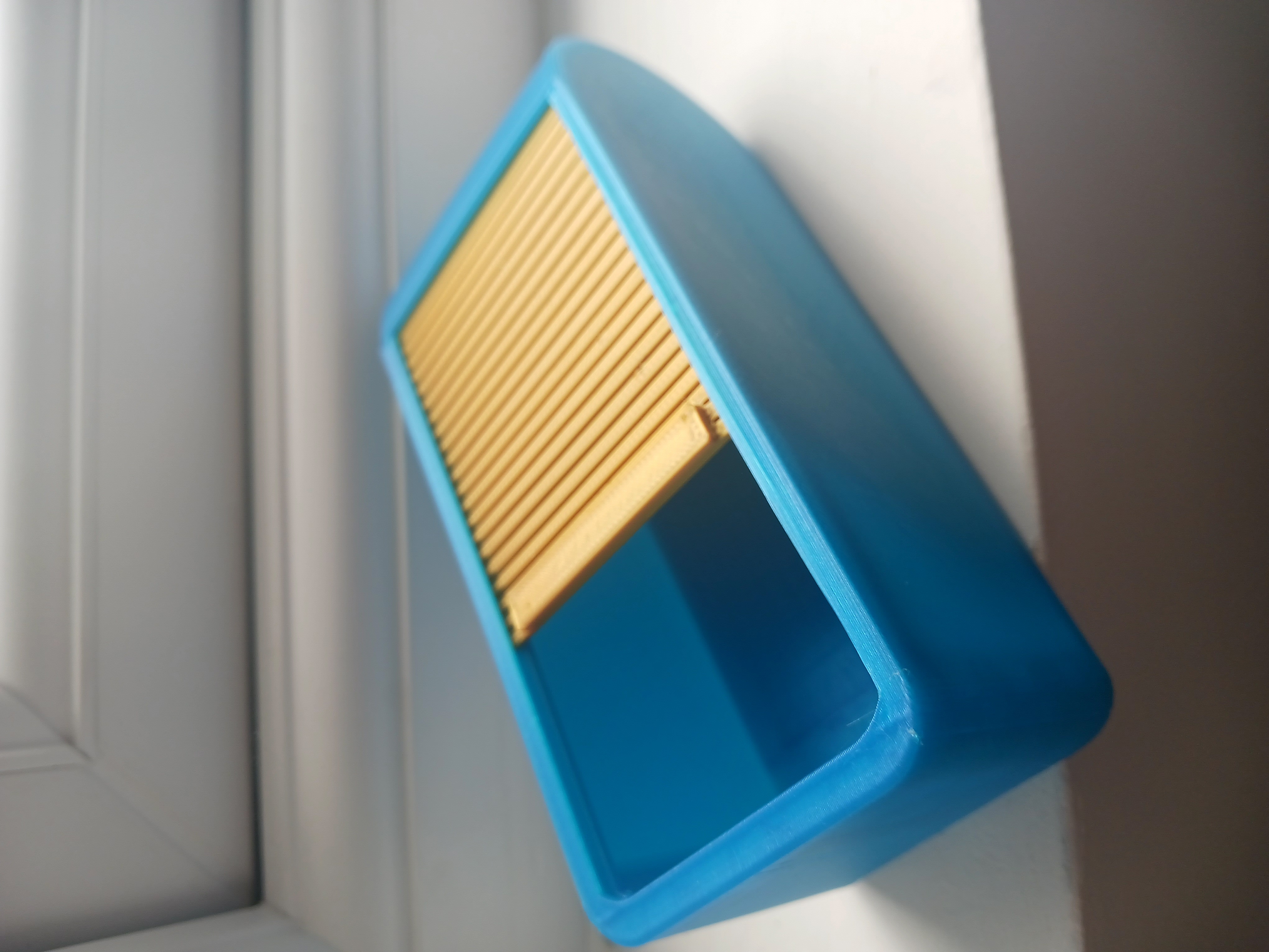 Box: Shutter Box