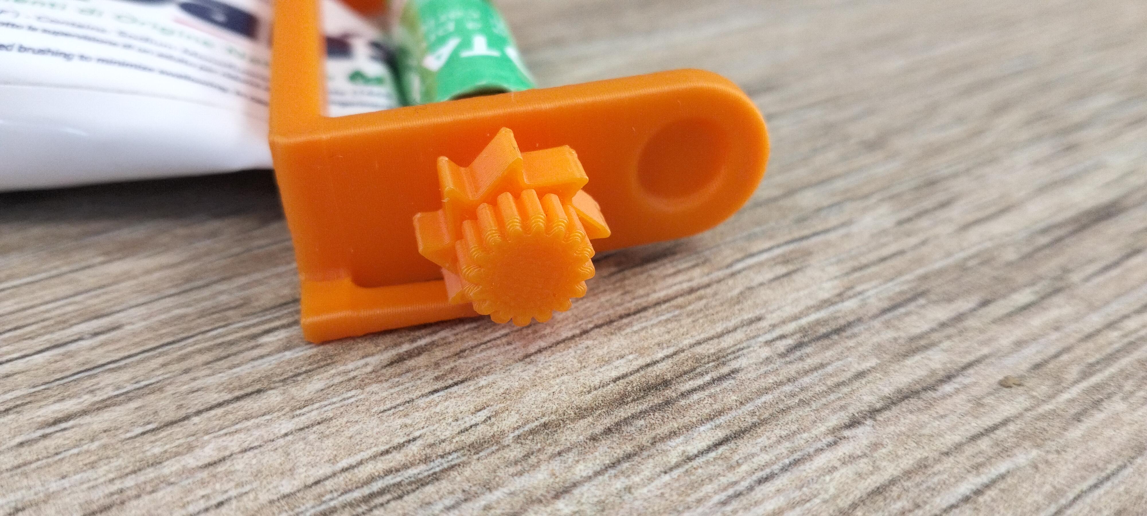 Miniatura 2 do modelo 3D Toothpaste Squeezer V2
