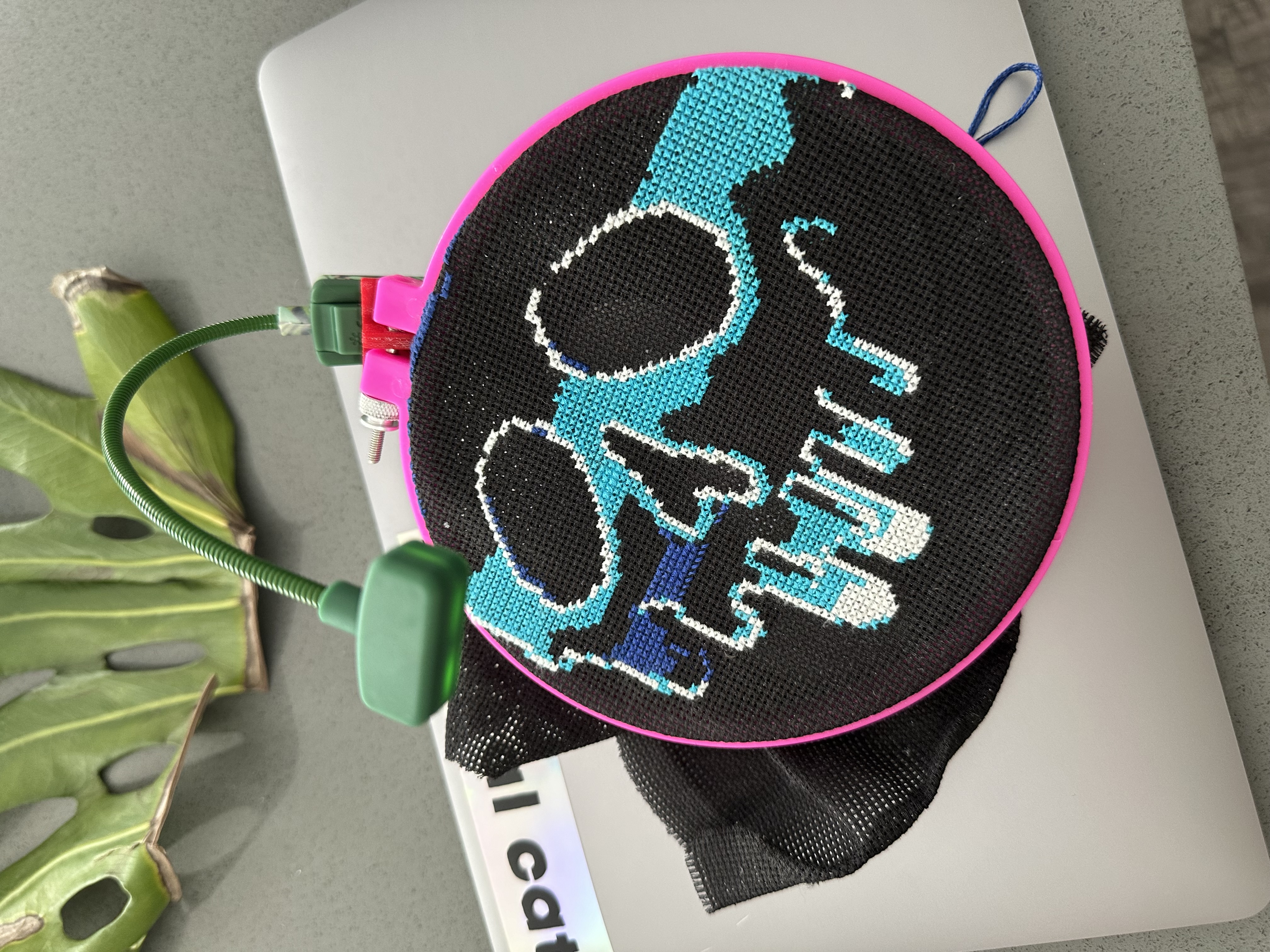 Embroidery Hoop Book LED Adapter