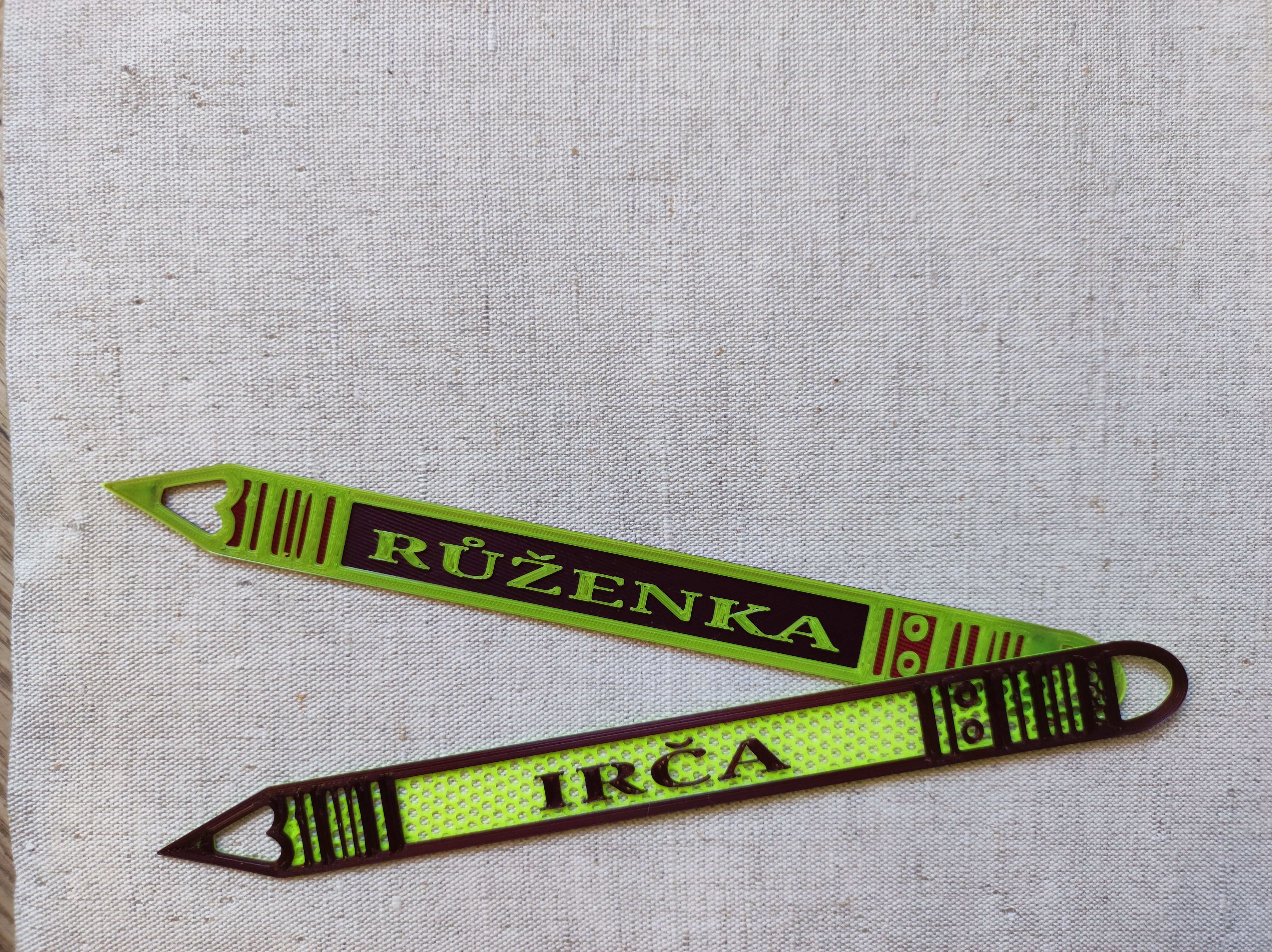 Miniatura 2 do modelo 3D Bookmark with name