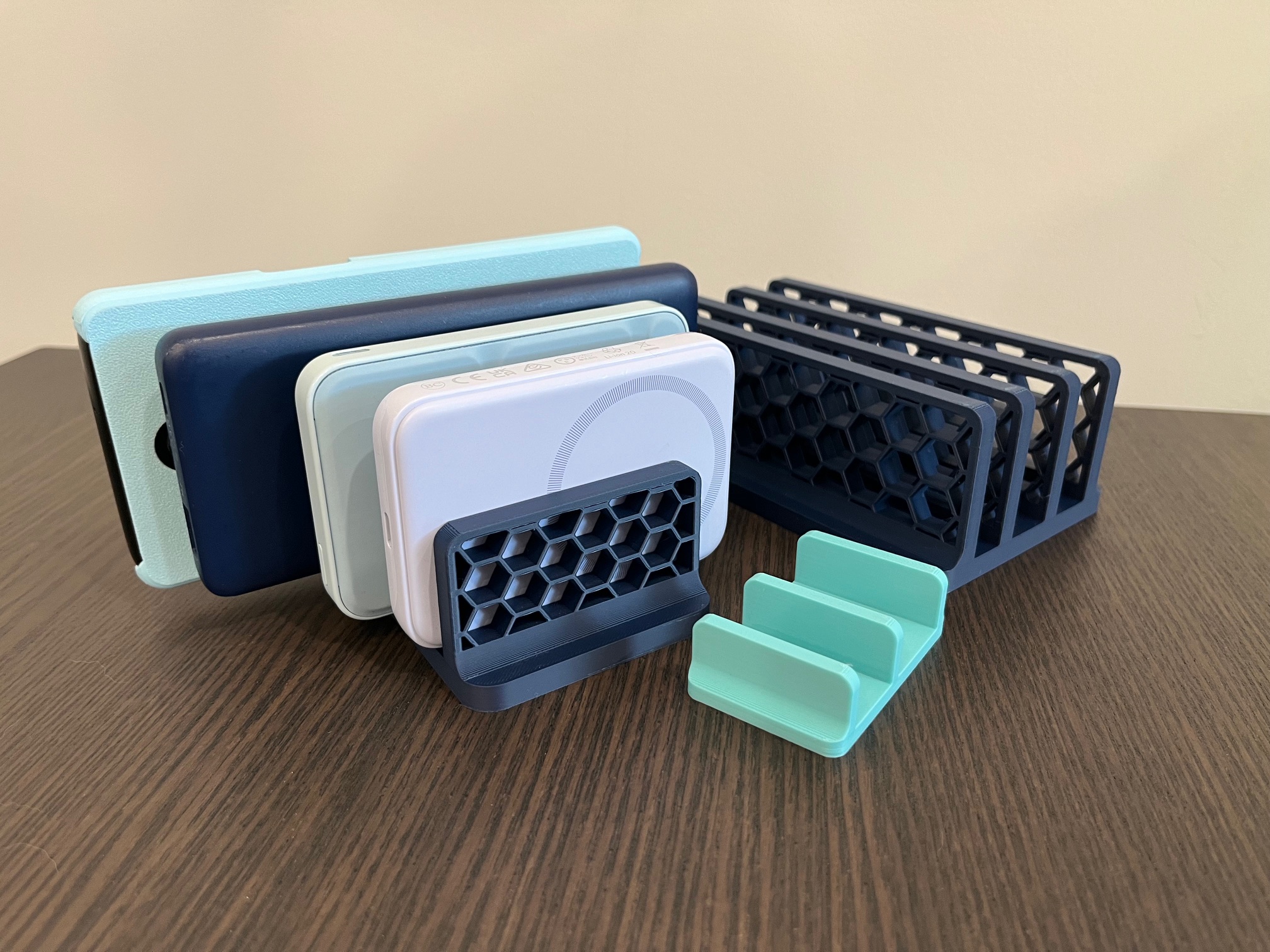 Parametric Device Stand