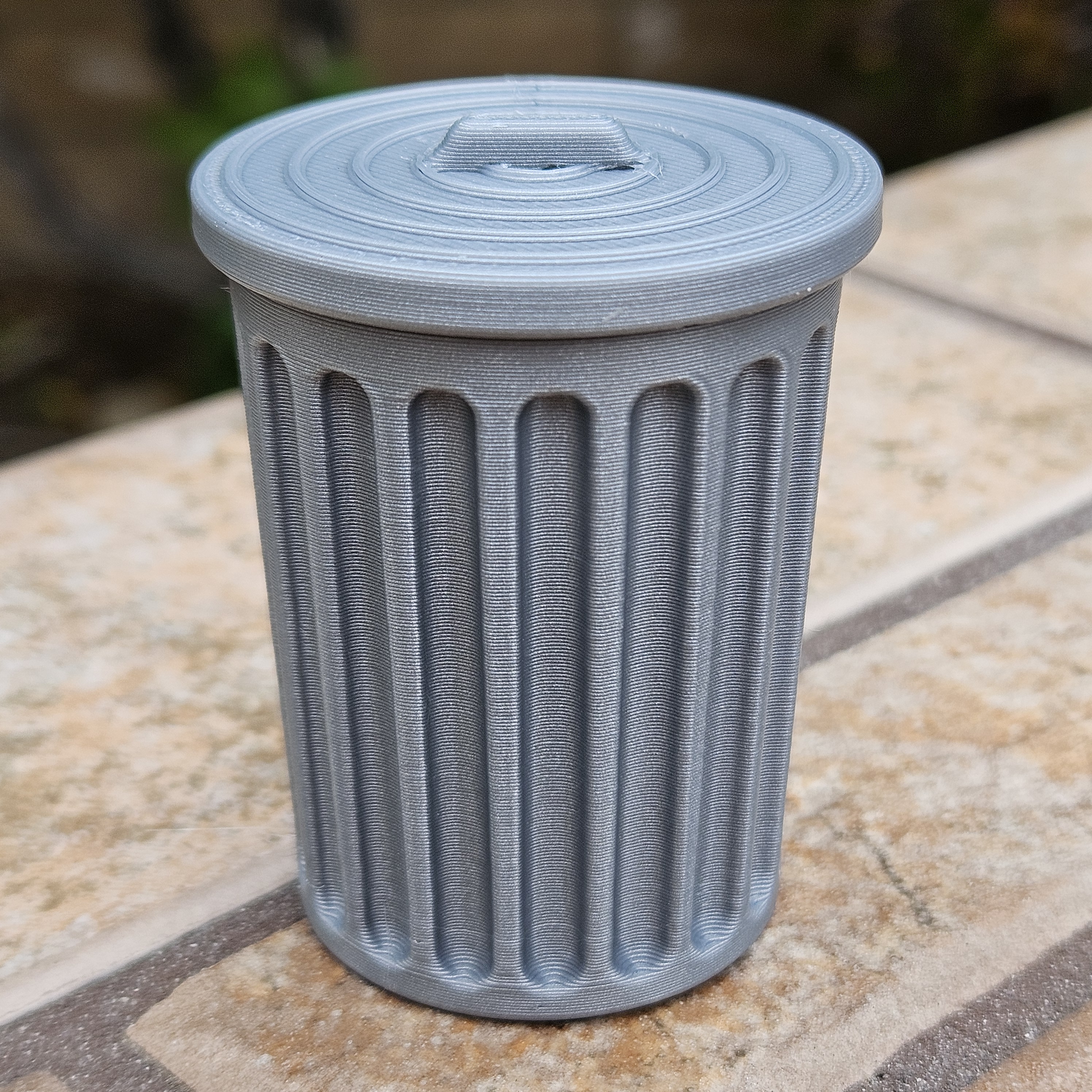 Miniatura 6 do modelo 3D Trash Can