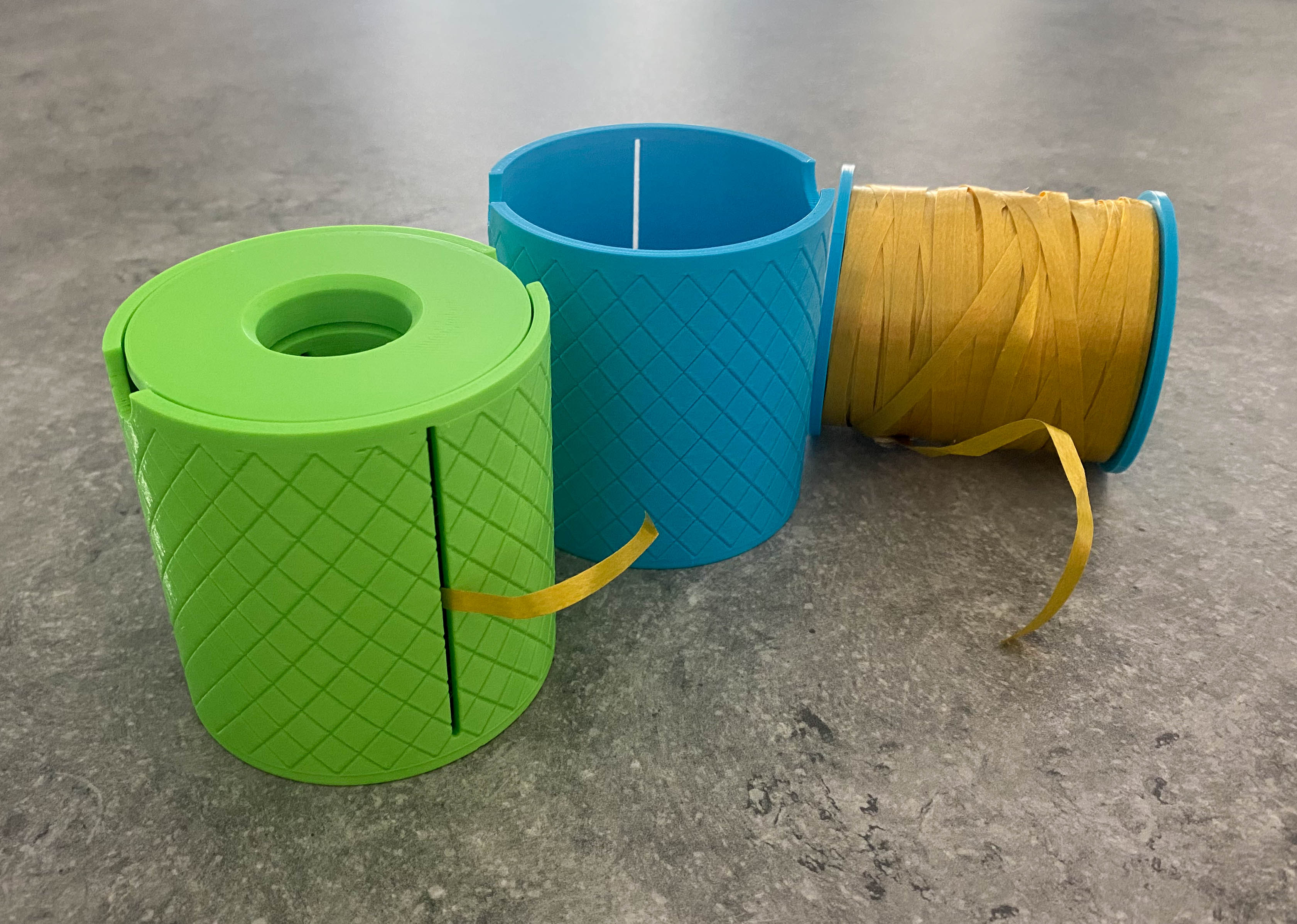 Spool with Cover for Efficient Thread Management by WolffPrint ...