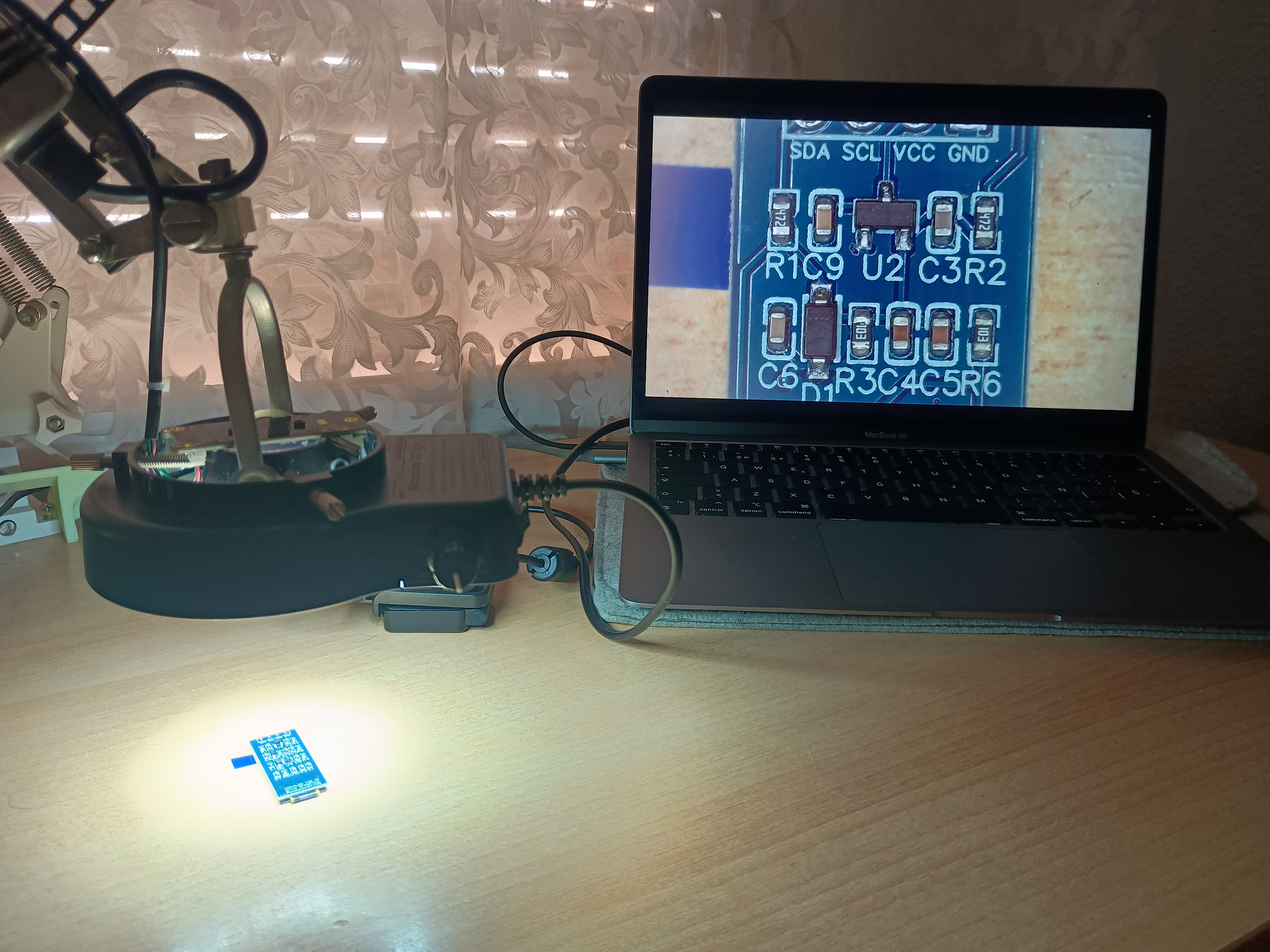 Webcam to SMD microscope conversion (m12 mount adapter)