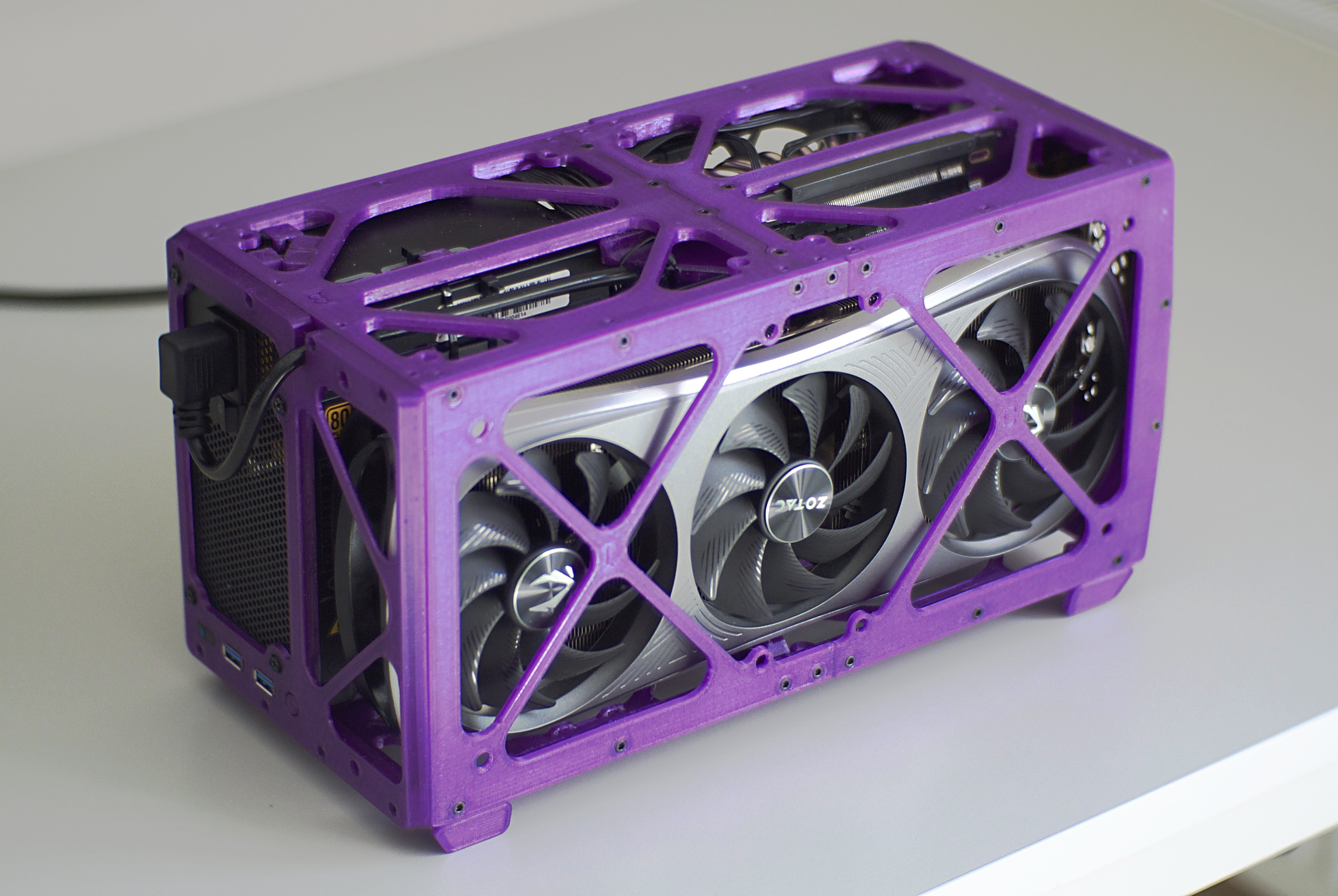 Miniatura 7 do modelo 3D CATBOX ITX PC Case