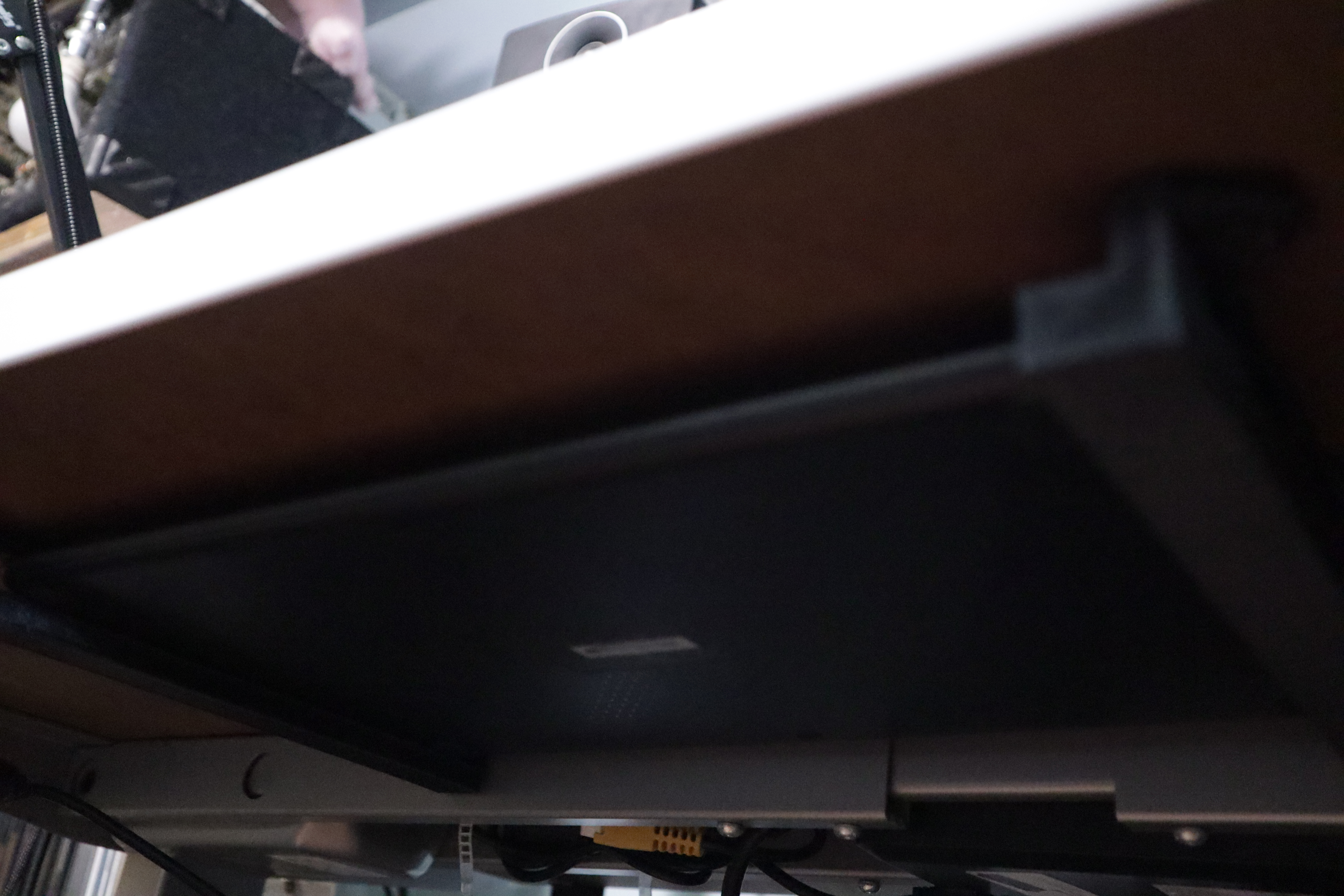 Under desk laptop/drawing tablet mount
