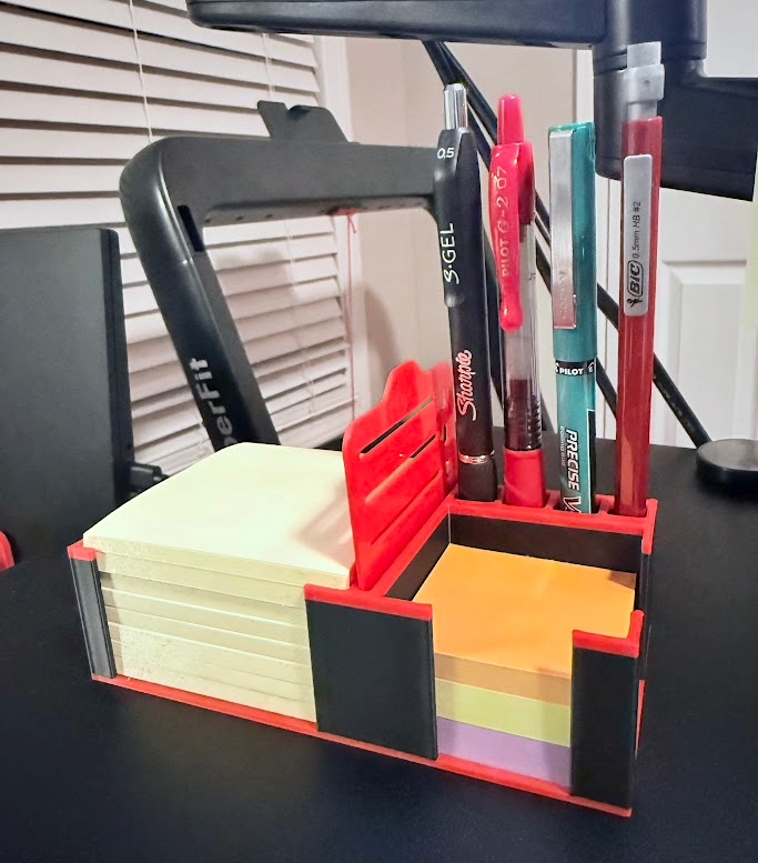 Minimalistic Post-It and Pen Organizer