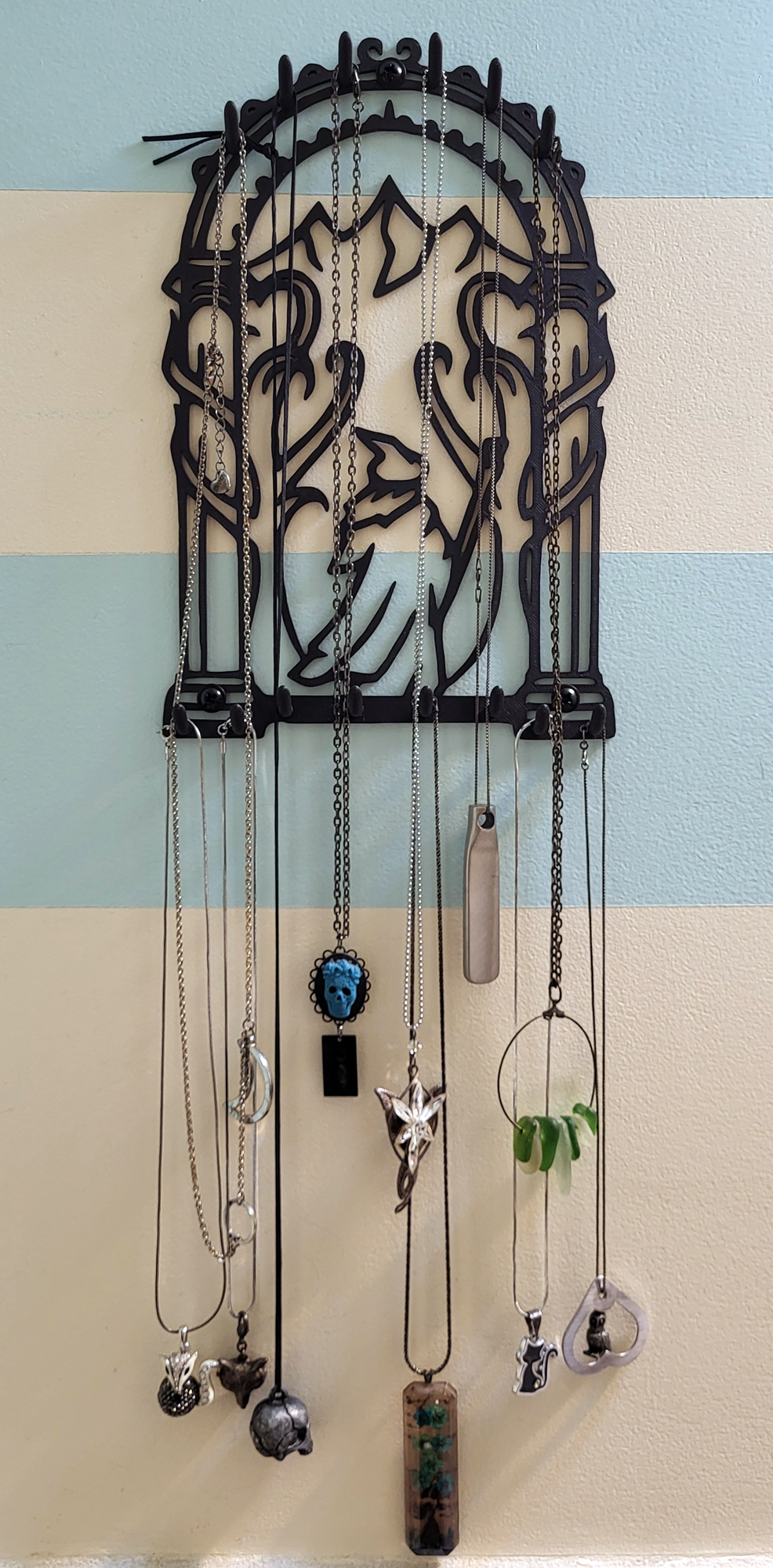 Gandalf's Jewelry Hanger 3D model thumbnail