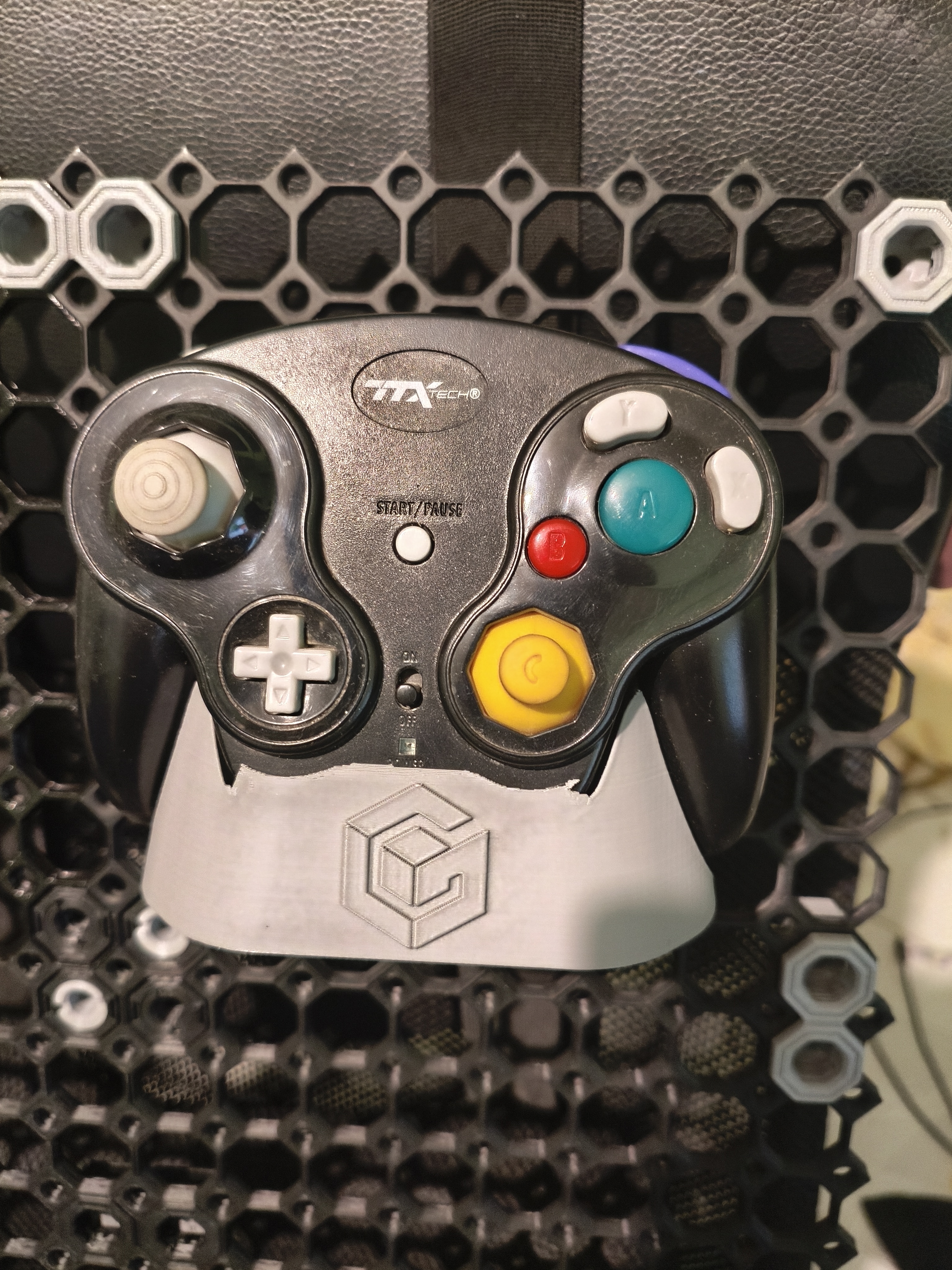 Gamecube Wavebird Controller Multiboard mount