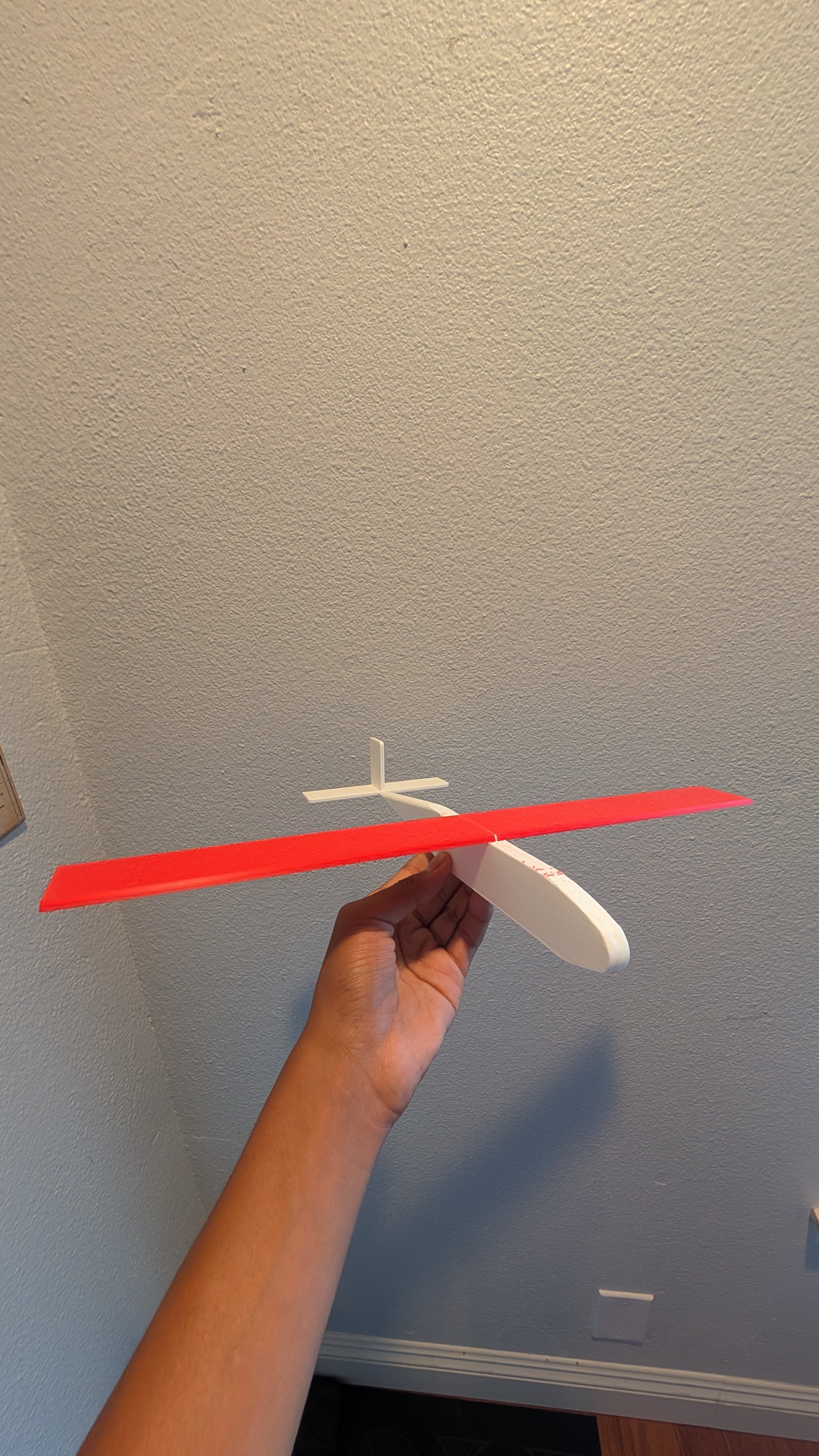 Miniatura 2 do modelo 3D Simple Hand-Launch Glider (Version 1)