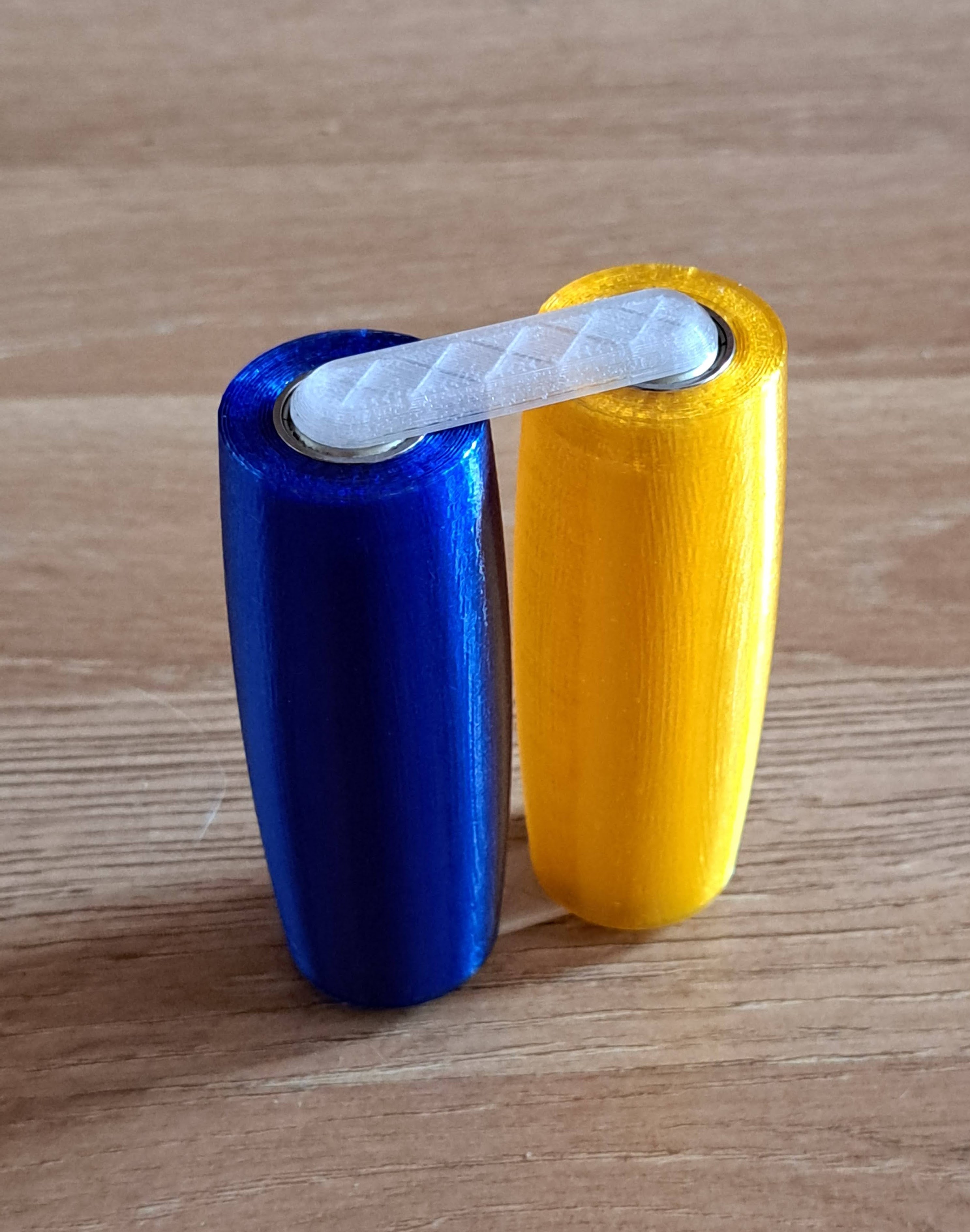 Fidget Roller with bearings