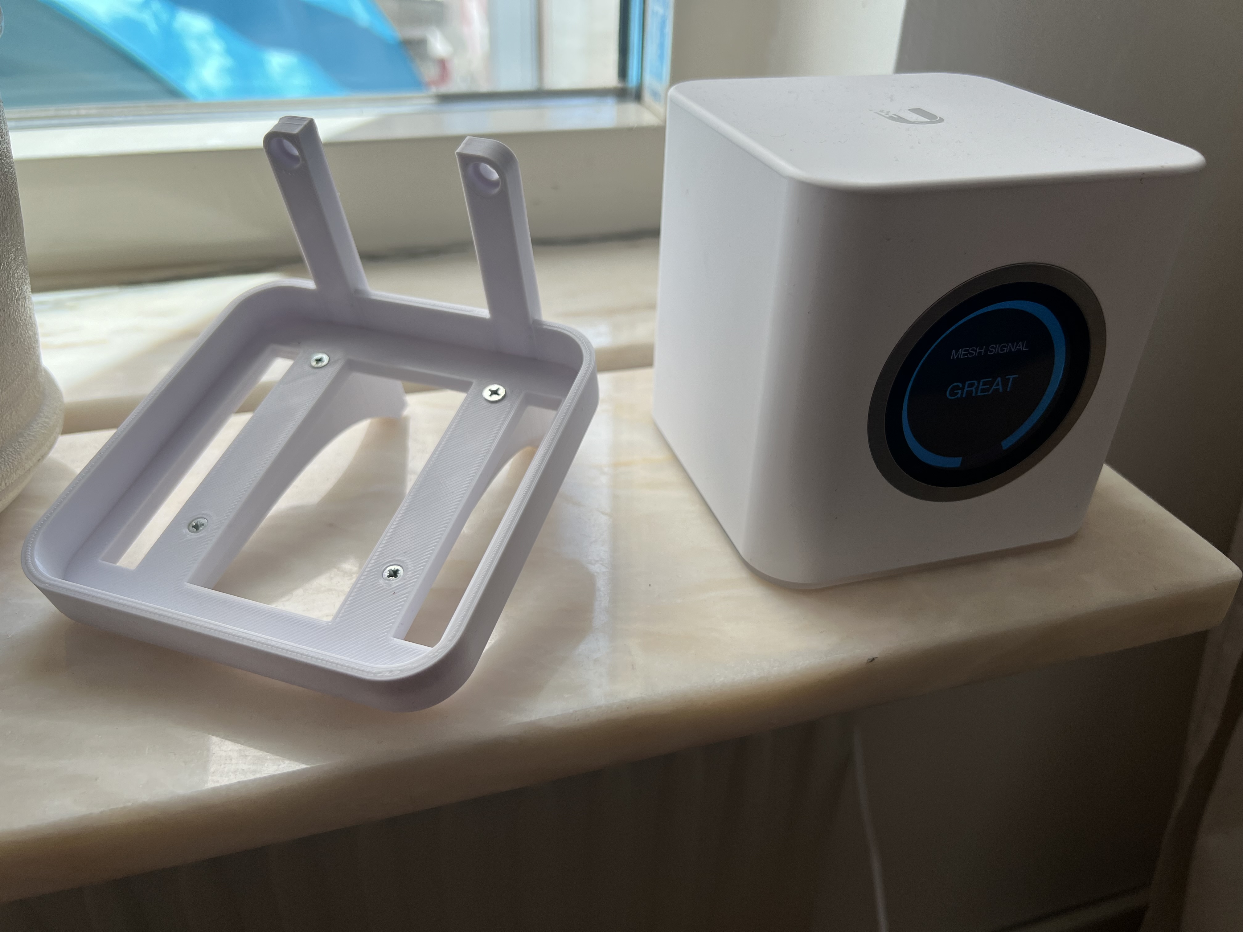 Altafiber Wall Mount Router AMPLIFI HD Router wall mount by Nils Lindgren | Download free STL model ...