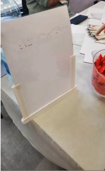 A4 Page Display Table Stand