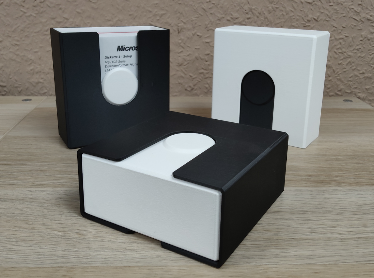 Floppy Box for ten 3.5 inch diskettes