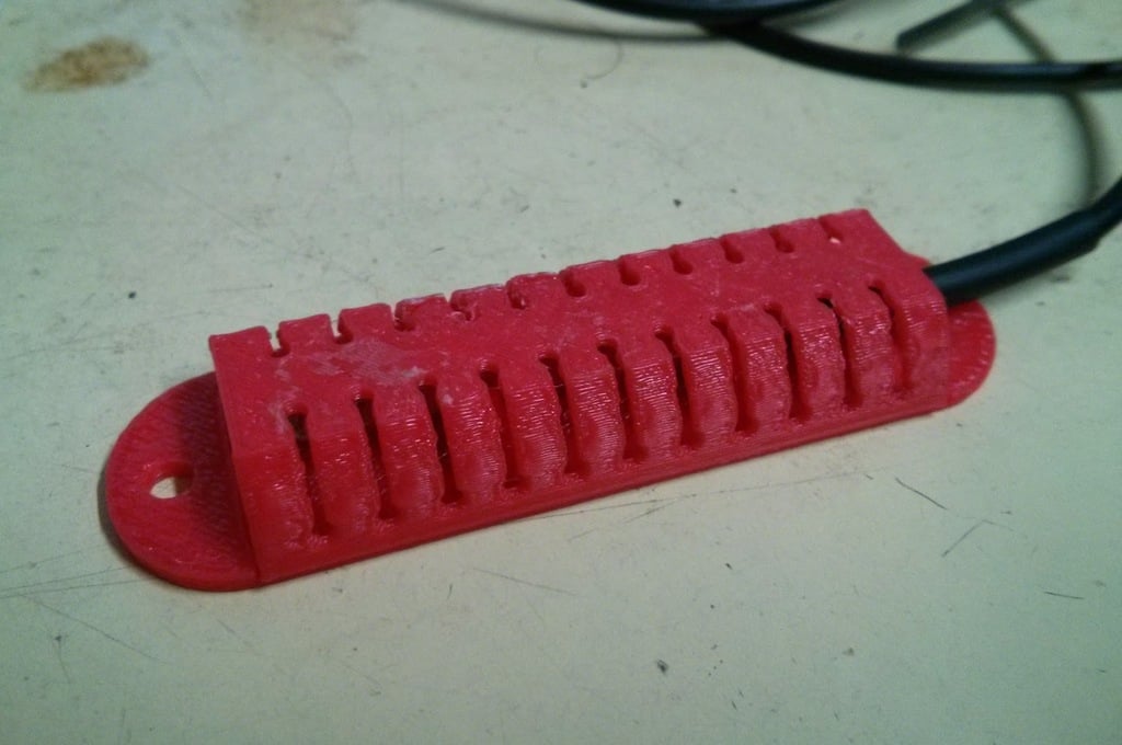 Miniatura 2 do modelo 3D Temperature Sensor Shield/Cover