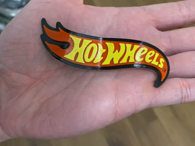 Hotwheels Keychain - Curvable Edition