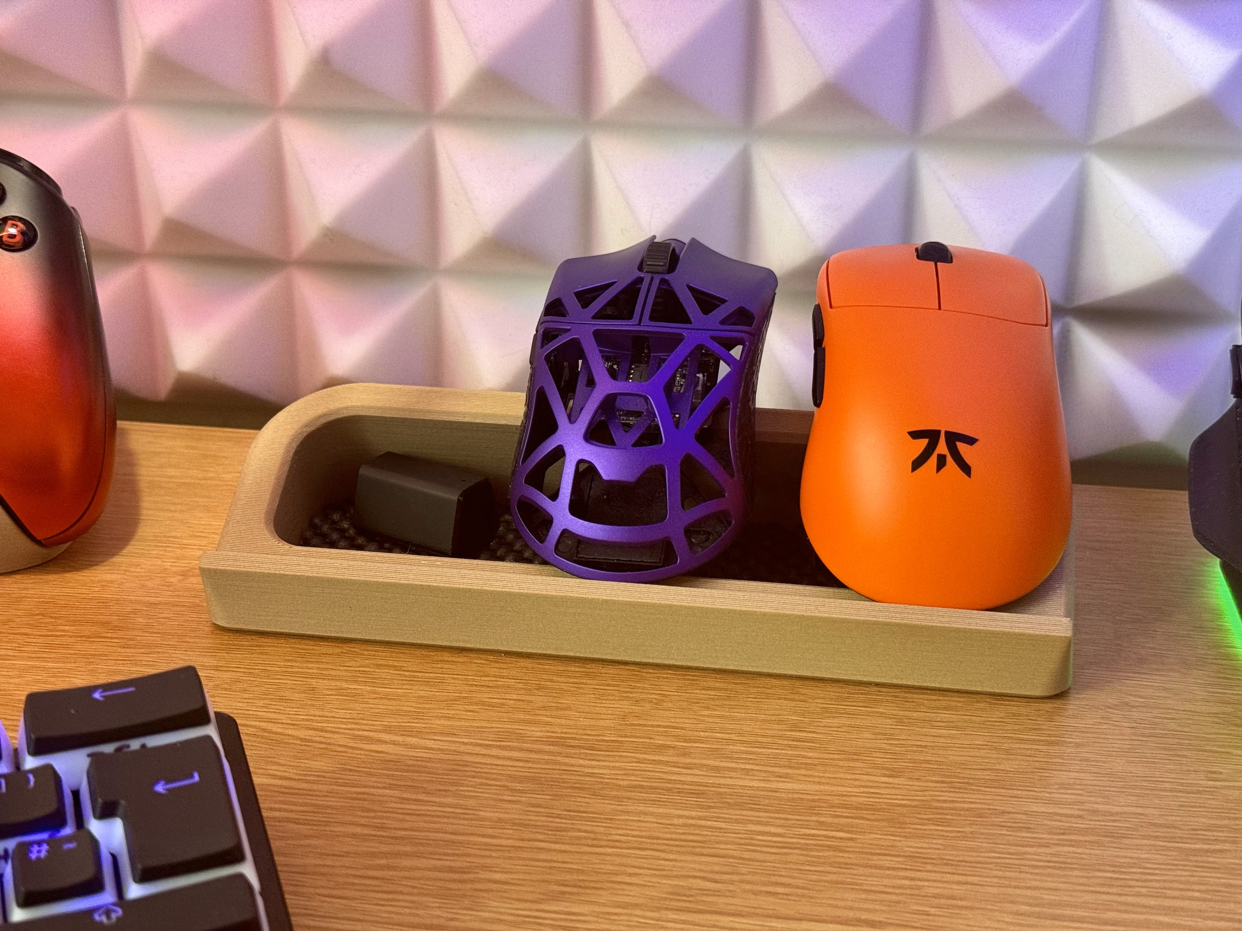 Gaming Mouse Stand