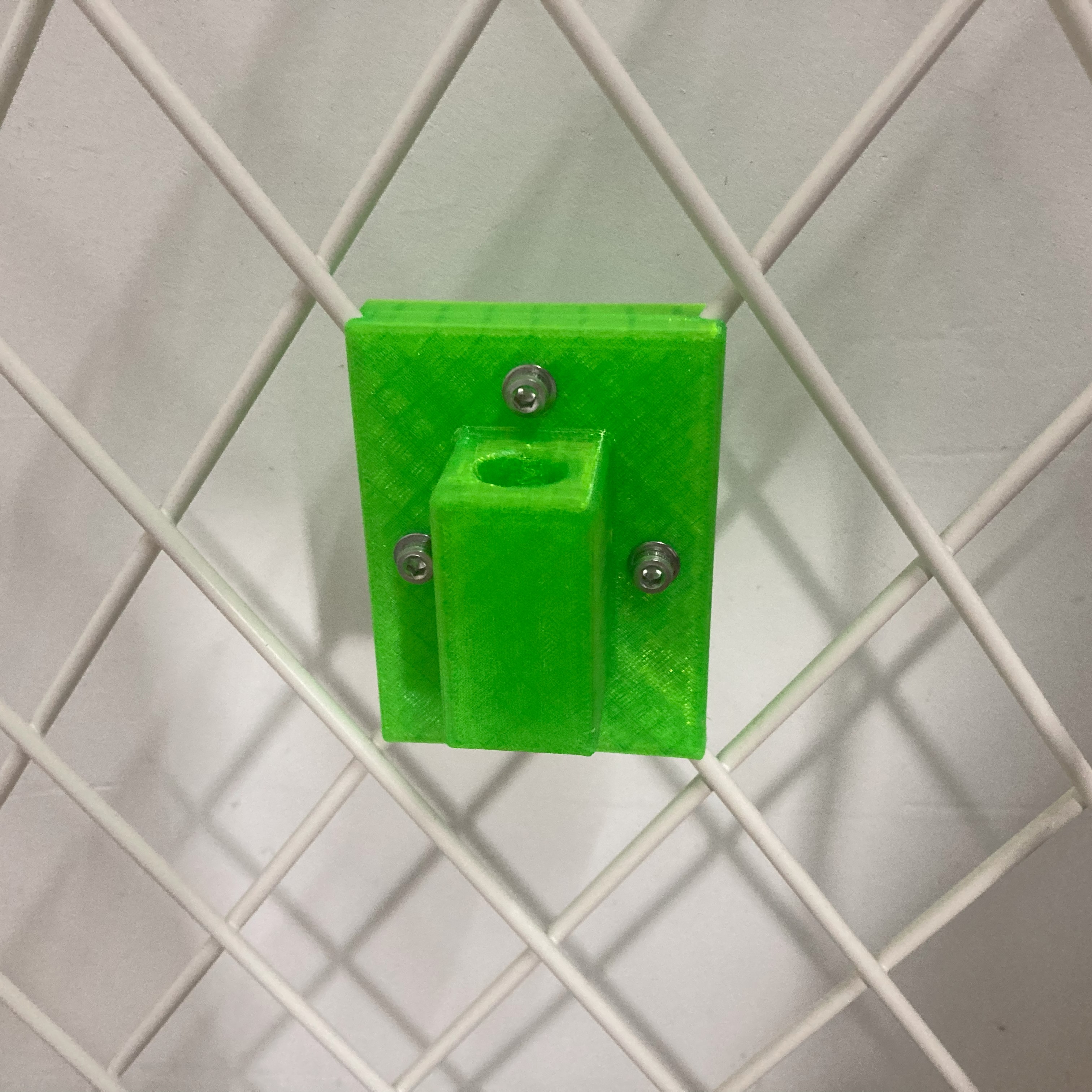 Bed clamp for IKEA NESTTUN
