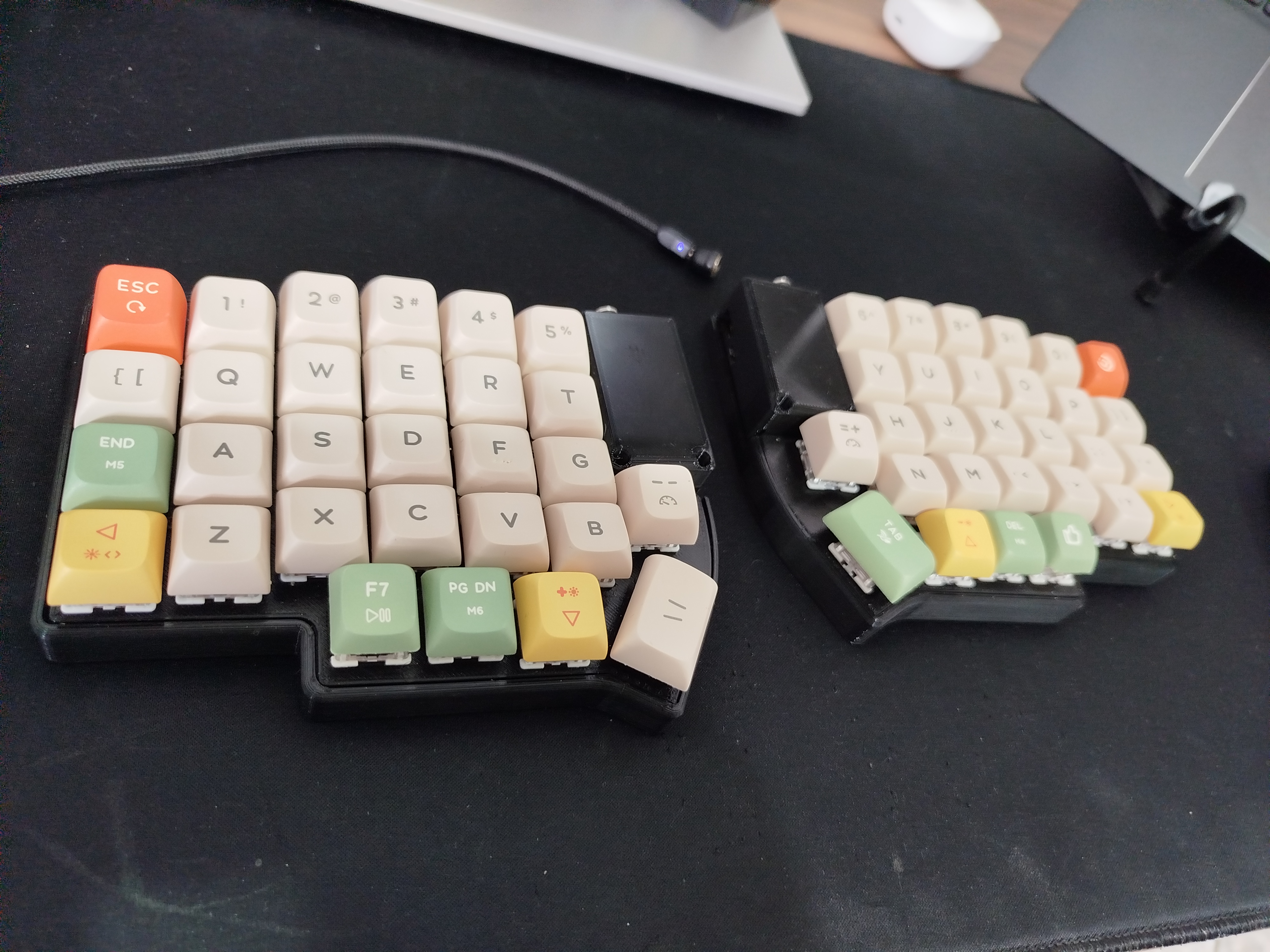 Lily58 Wireless Case MCU cover full