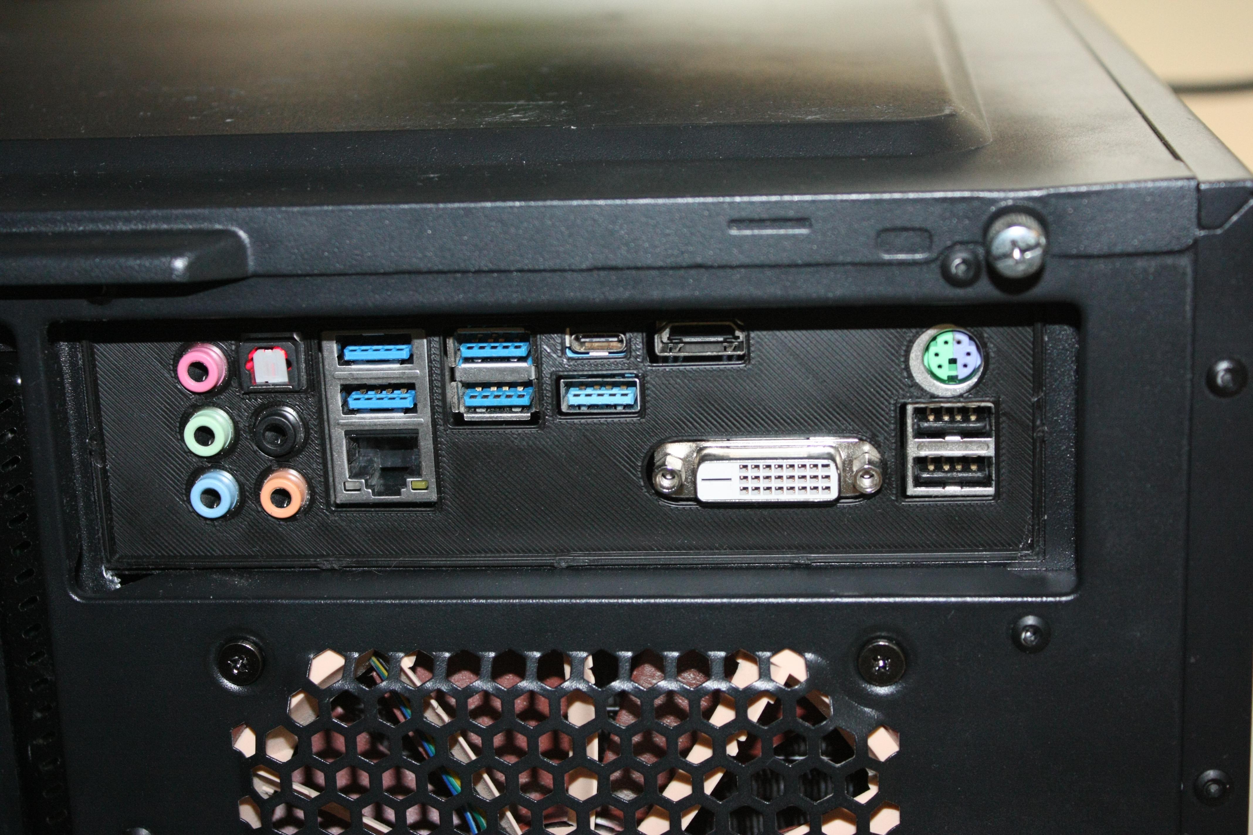 IO Shield for AsRock Fatal1ty Z170 Gaming K4/D3