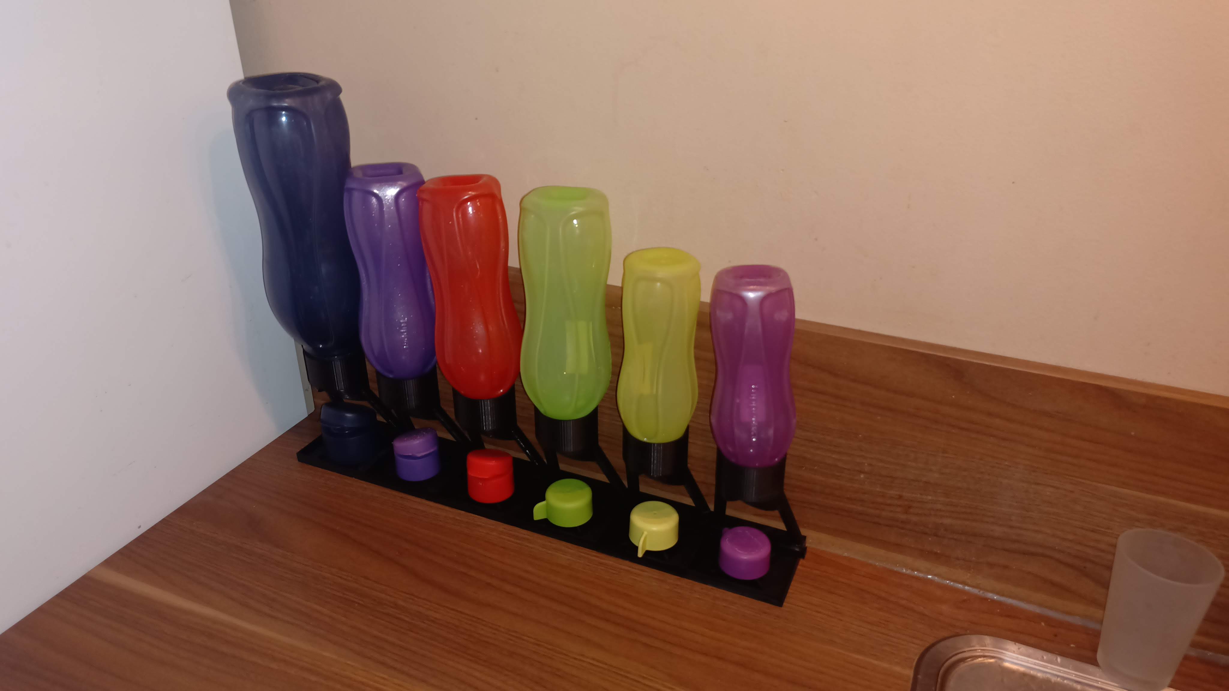 Tupperware Bottle Dry Stand