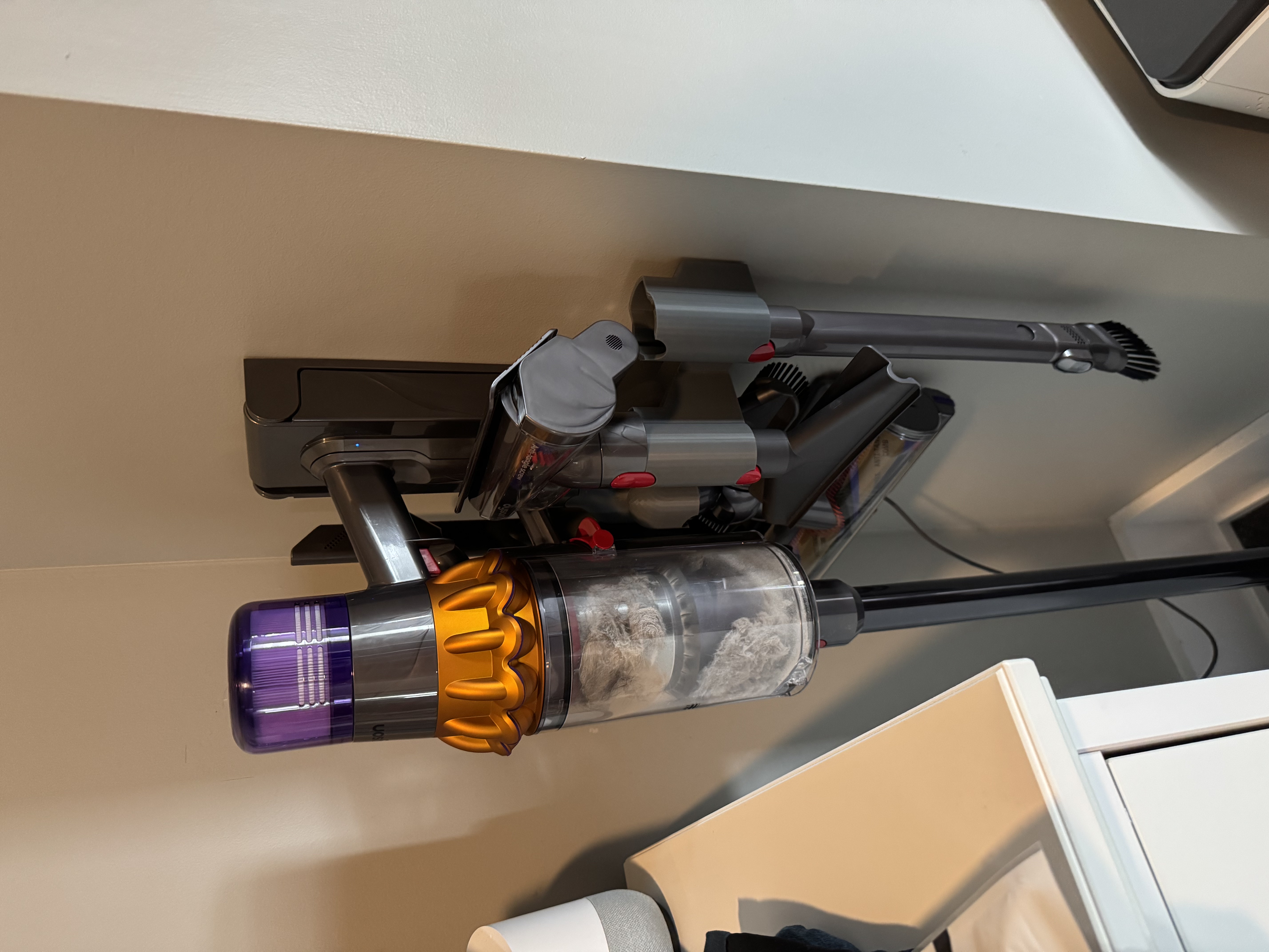 Dyson V15 Accessory Holder